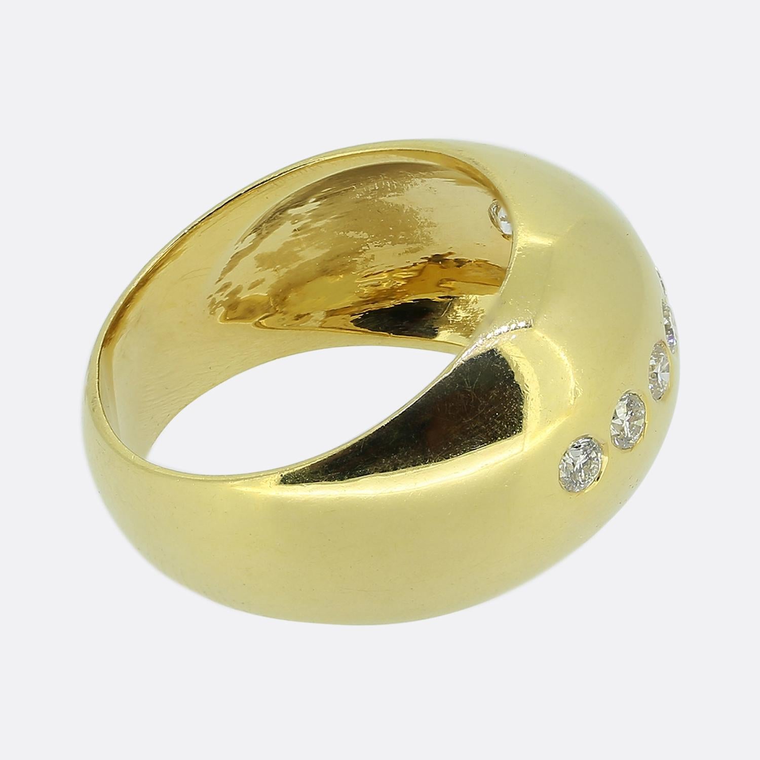 Taille brillant Bague vintage à huit pierres et diamants en vente