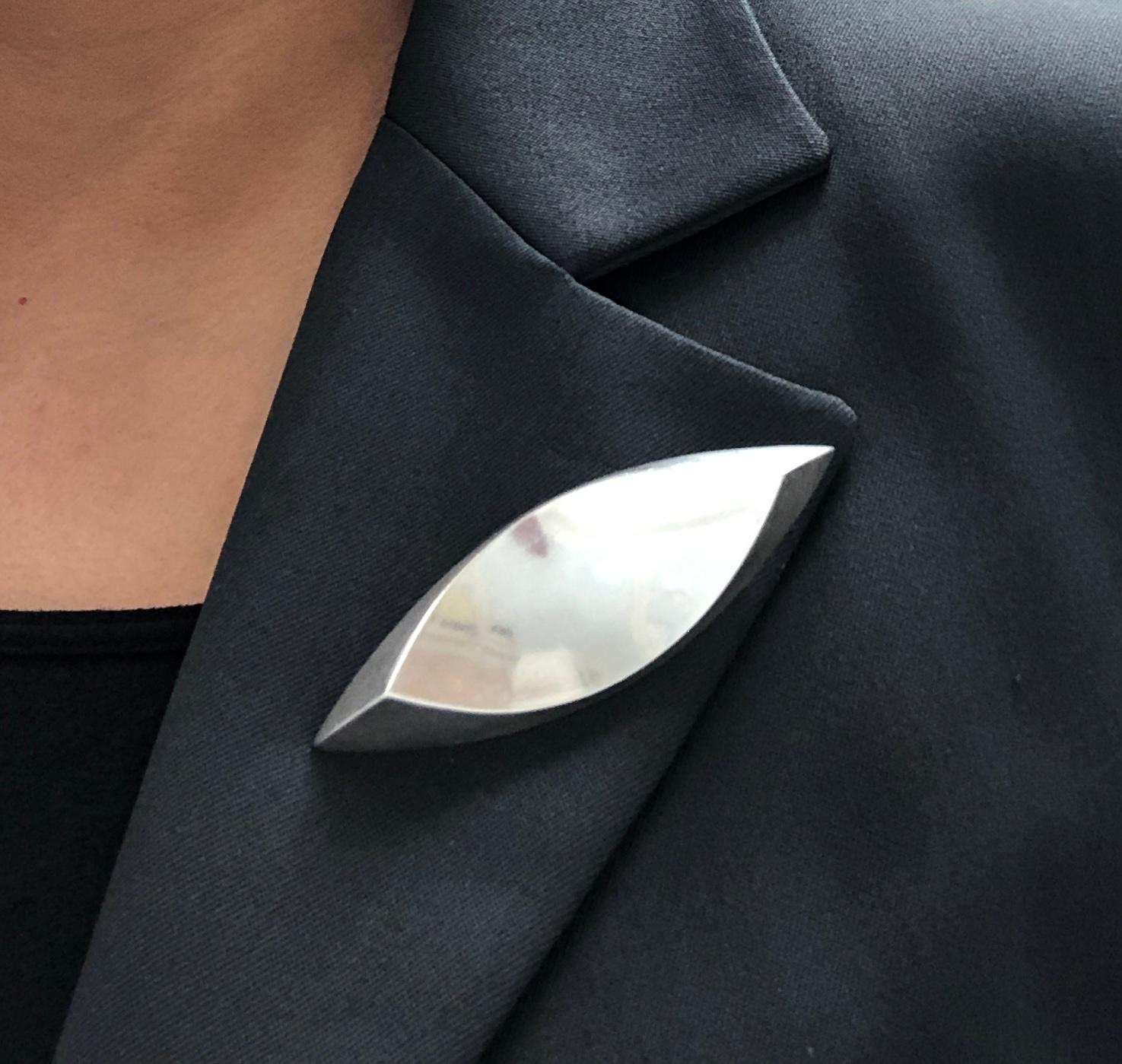 Alfiler broche vintage de plata de ley Eigil Johnson Anton Michelsen Circa años 60 en venta 1