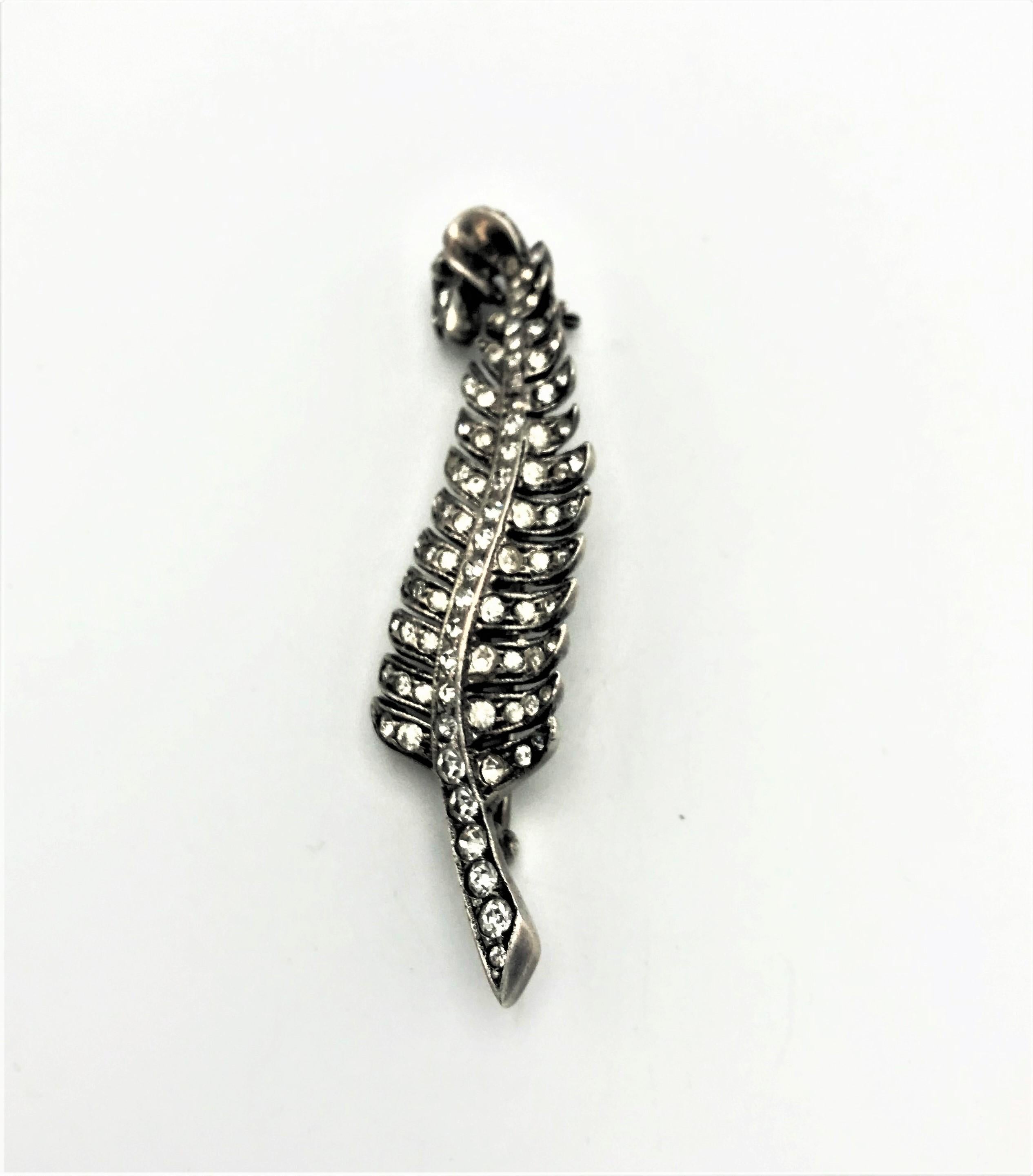 Vintage Eisenberg brooch in form of a feather, Sterling Silver, 1940 USA For Sale 1