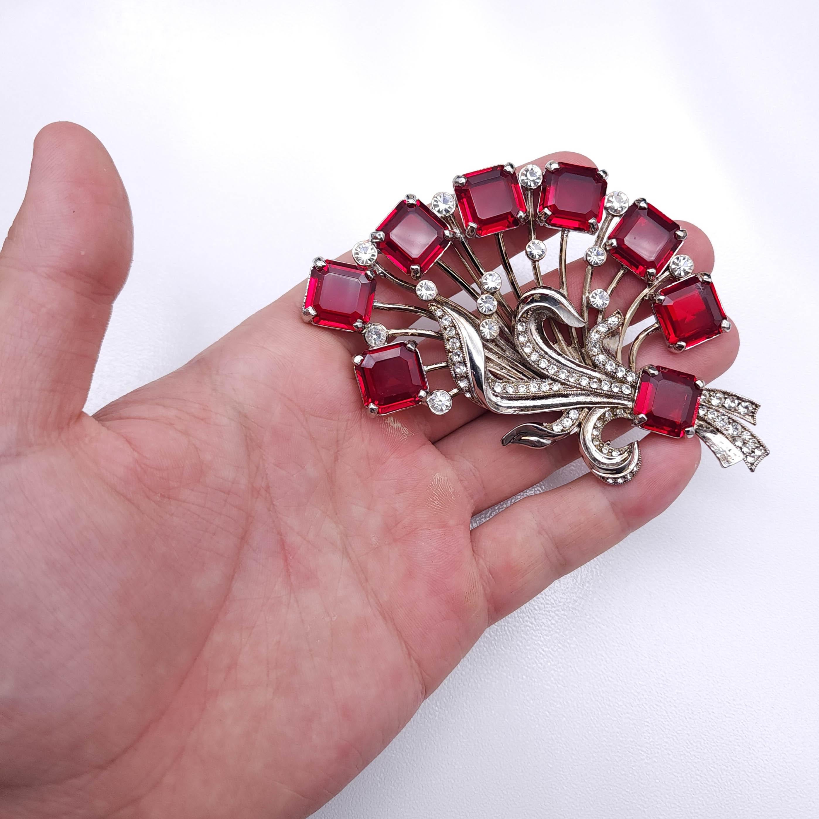 Round Cut Vintage Eisenberg Ice Ruby & Clear Crystal Flower Bouquet Pin Brooch, Silver For Sale