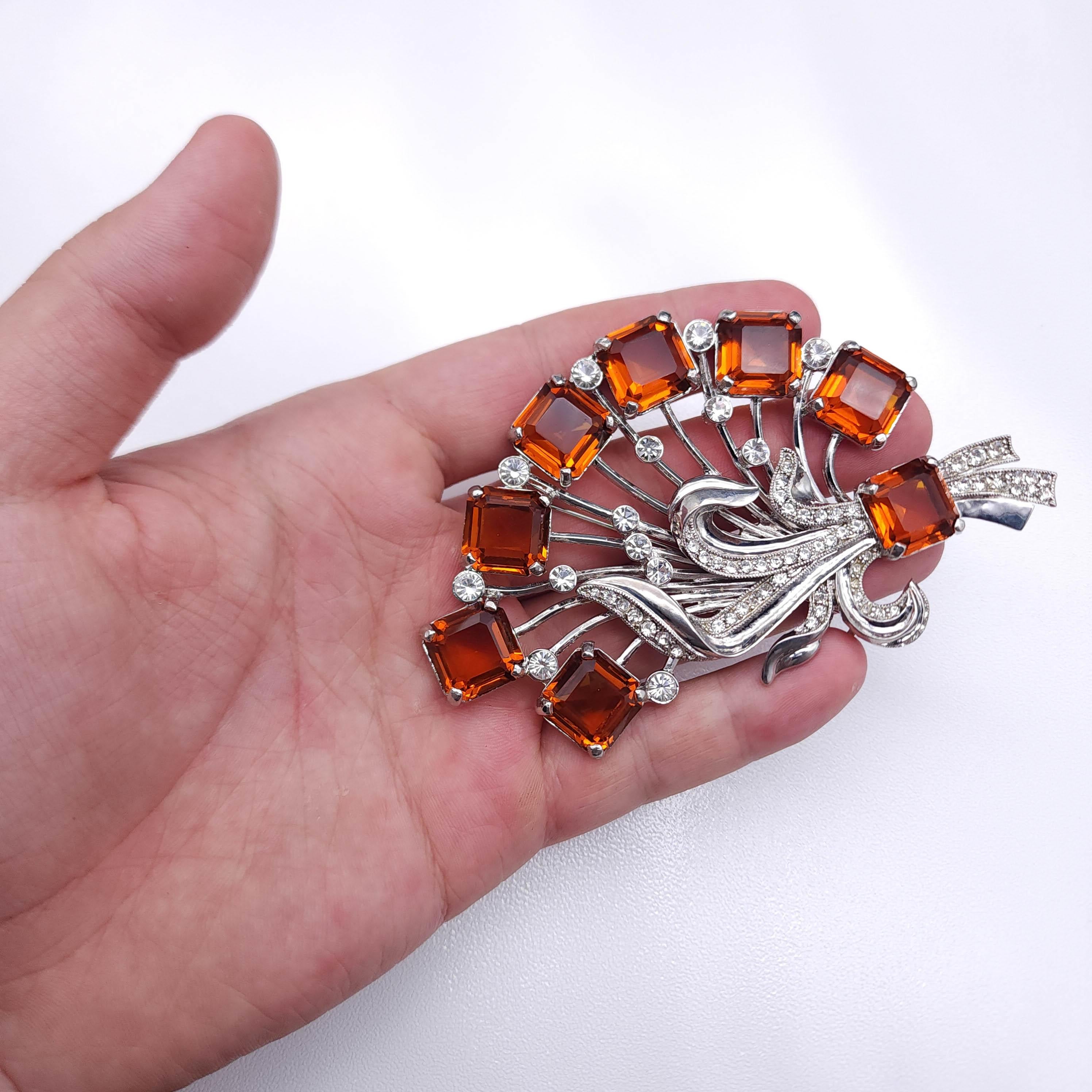 Retro Vintage Eisenberg Ice Topaz & Clear Crystal Flower Bouquet Pin Brooch, Silver For Sale