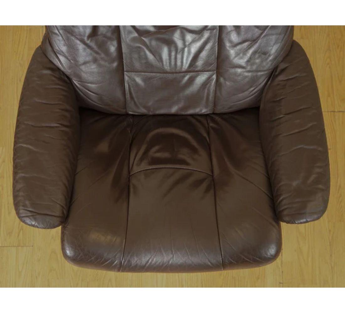British Vintage Ekornes Stressless Brown Leather Recliner Swivel Readiing Armchair
