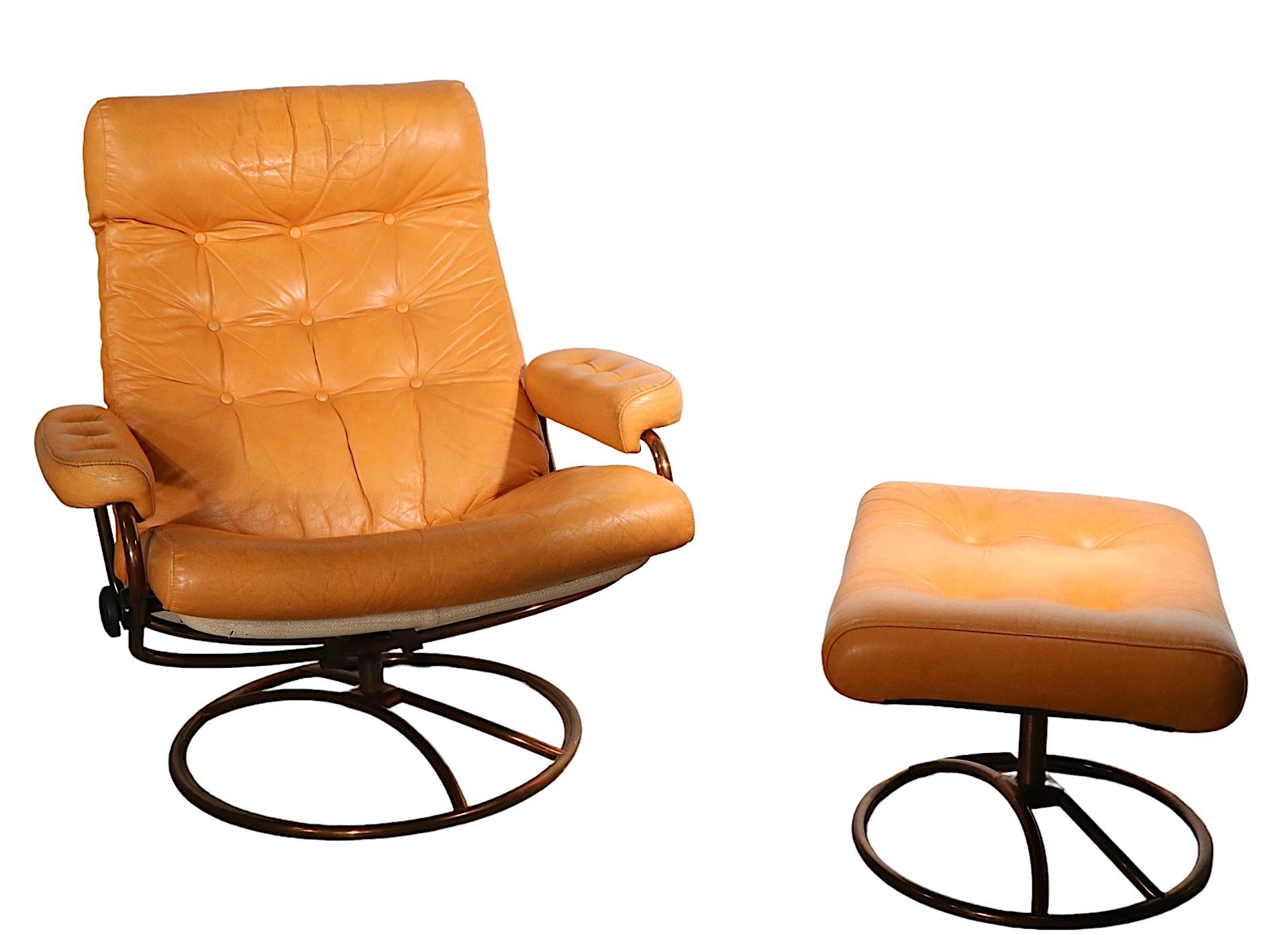 Vintage Ekornes Stressless Leather Swivel Reclining Lounge Chair and Ottoman 3