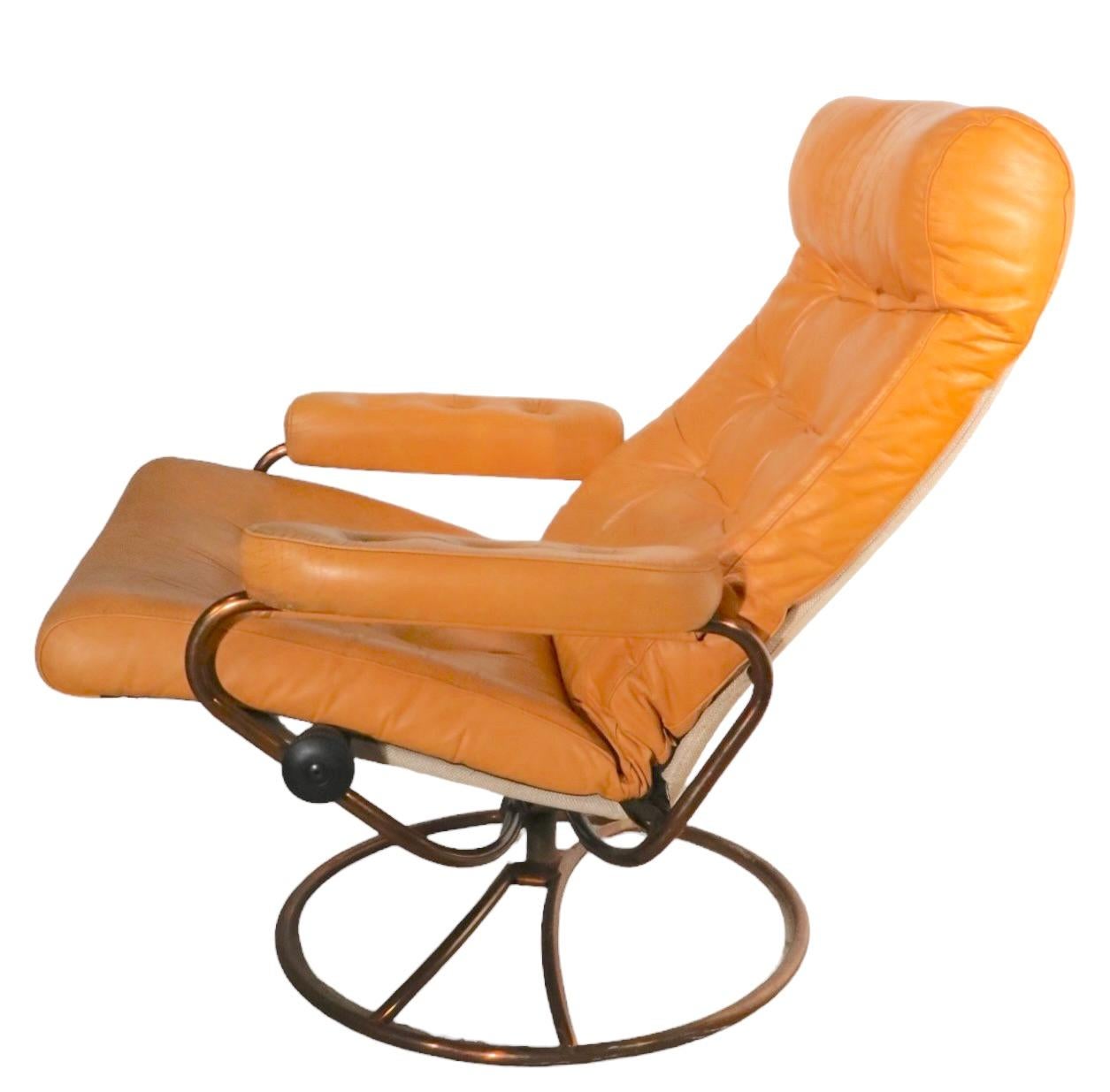 Mid-20th Century Vintage Ekornes Stressless Leather Swivel Reclining Lounge Chair and Ottoman