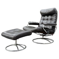 Lounge Chairs