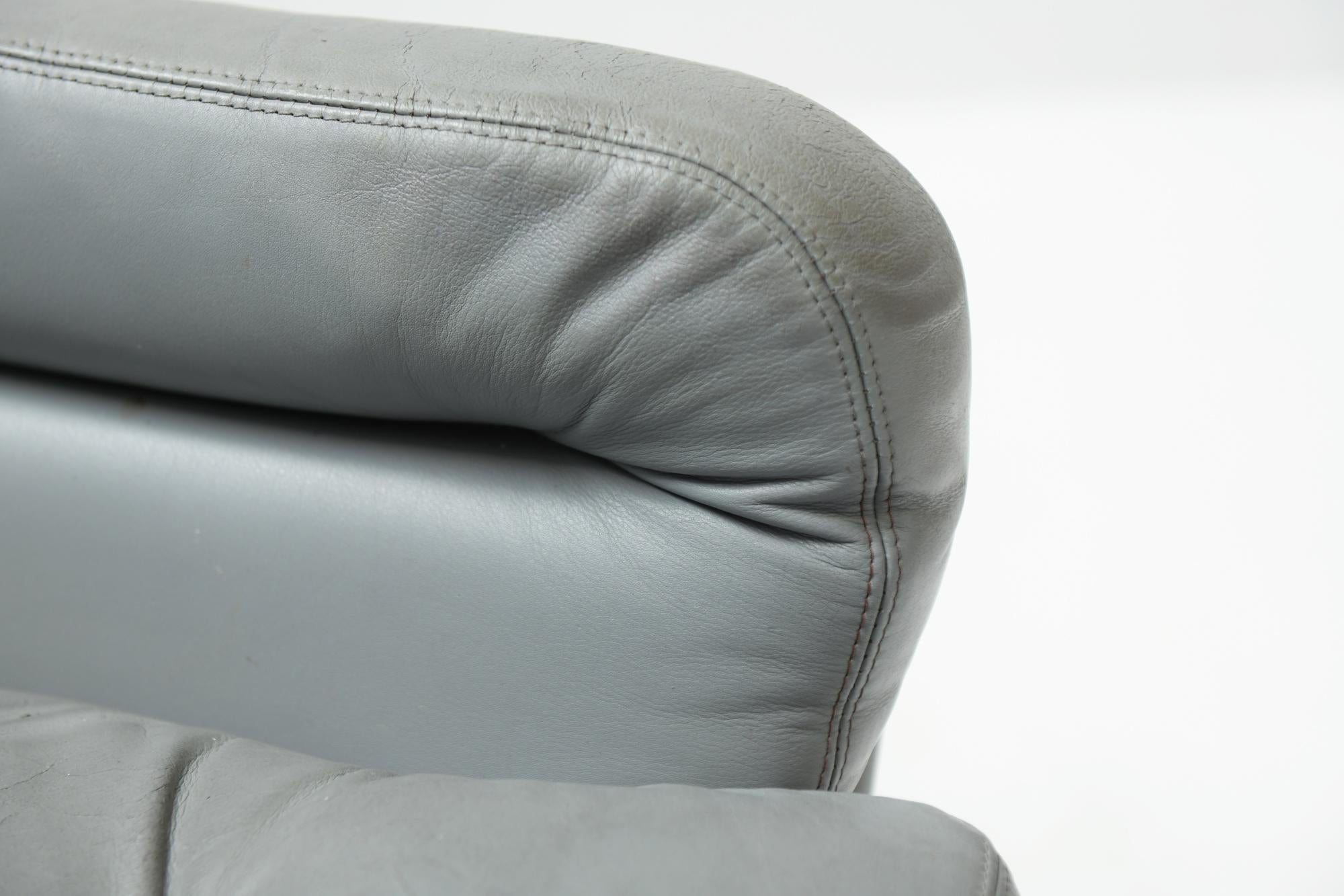 Elda-Stuhl aus grauem Leder und schwarzer Schale von Joe Colombo, Italien im Angebot 5