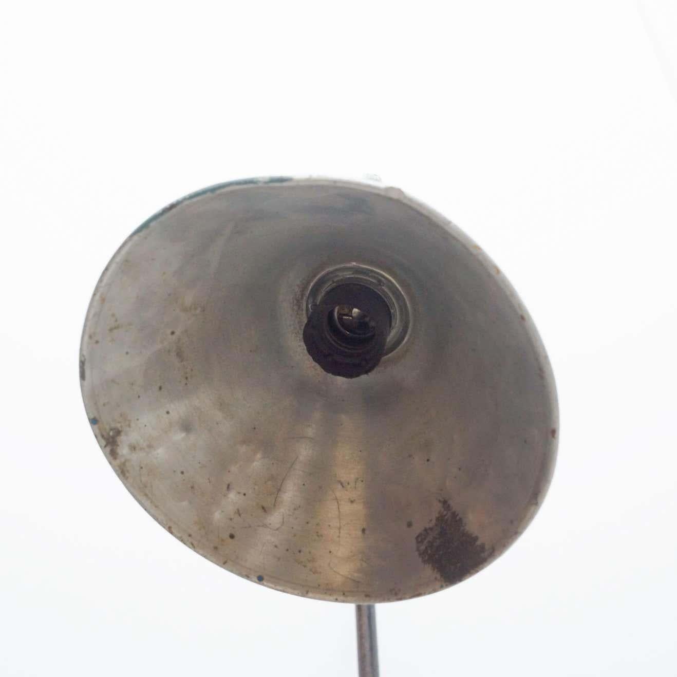 Vintage Elegance: Schwedische Wandlampe aus den 1930er Jahren von Johan Petter Johansson im Zustand „Gut“ im Angebot in Barcelona, Barcelona