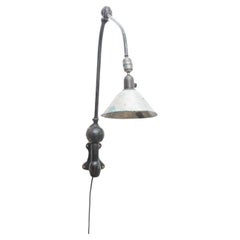 Eleganza d'epoca: lampada da parete svedese degli anni '30 di Johan Petter Johansson