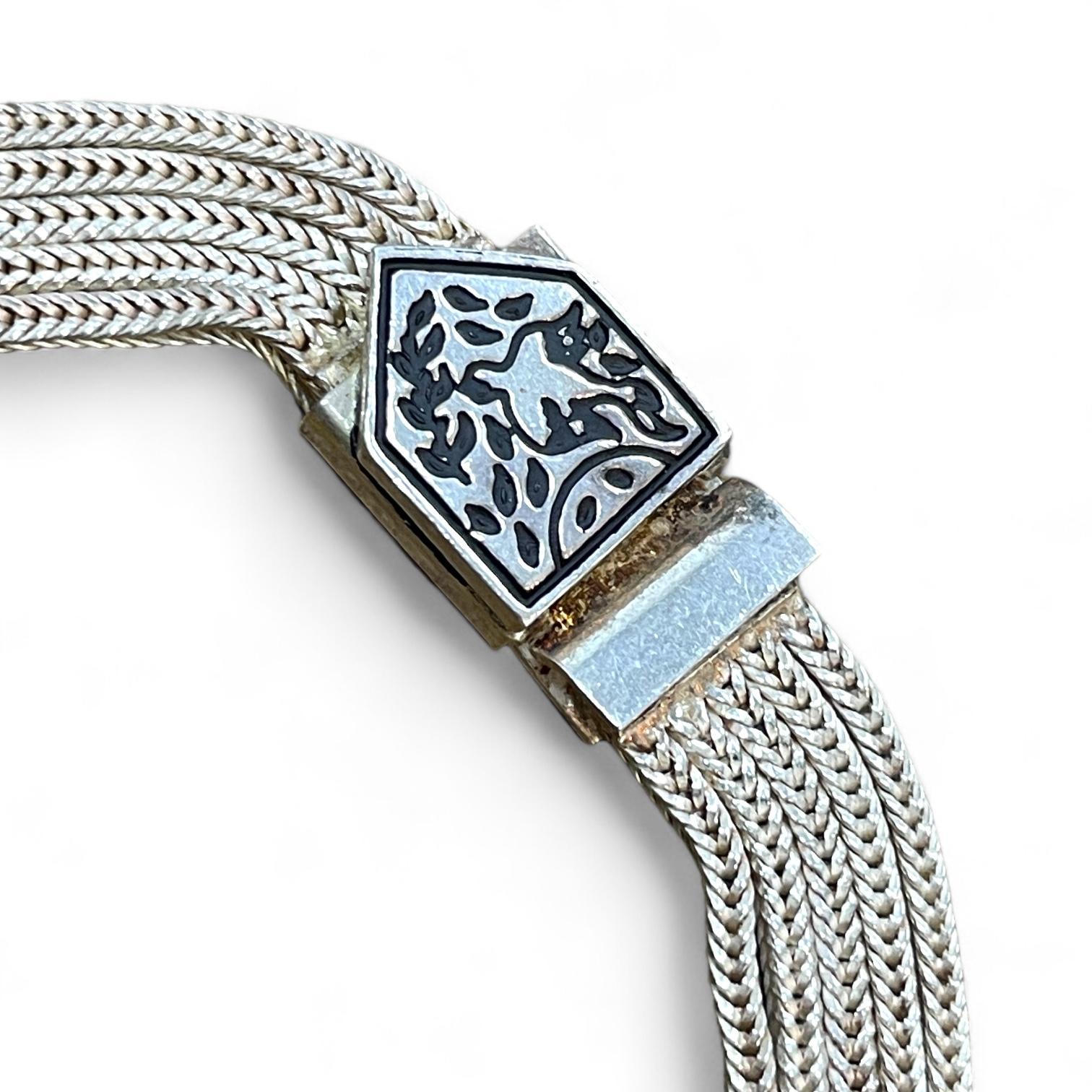 Women's Vintage Elegance Antique Silver Chain Necklace For Sale