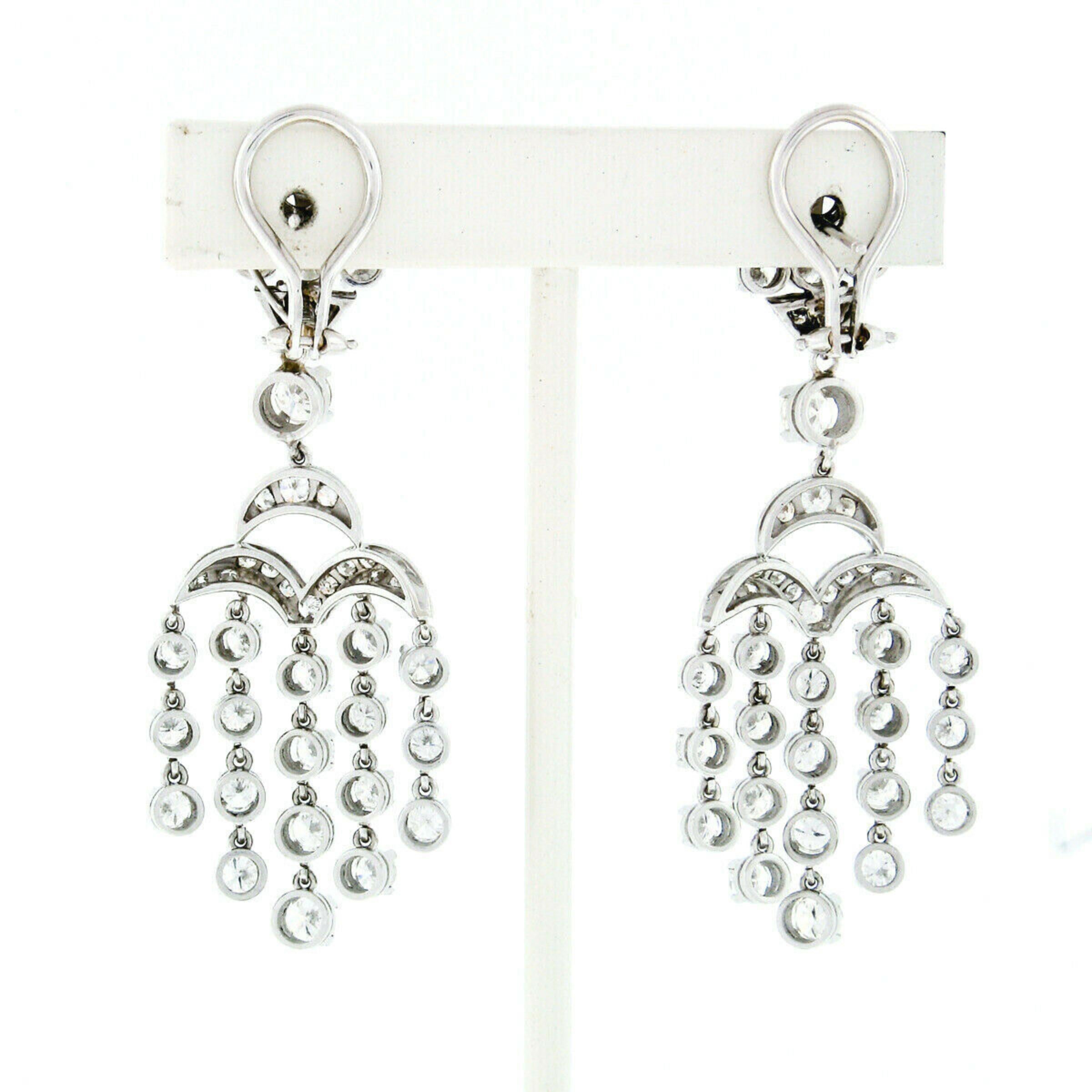 Vintage Elegant 18k White Gold 5.38ctw Round Diamond Chandelier Dangle Earrings In Good Condition In Montclair, NJ