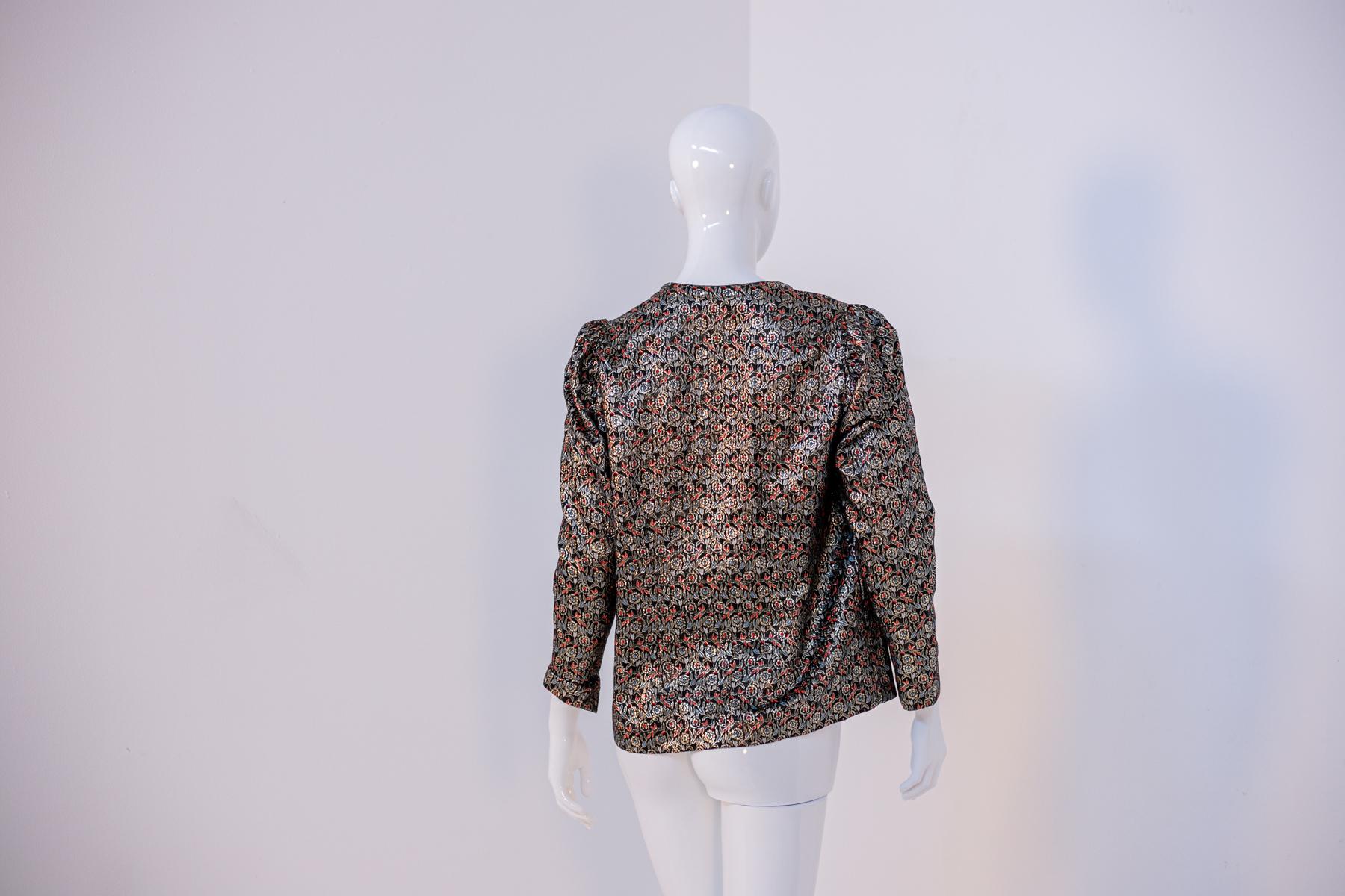 Vintage Elegant Gold Brocade Jacket with Jewel In Good Condition In Milano, IT
