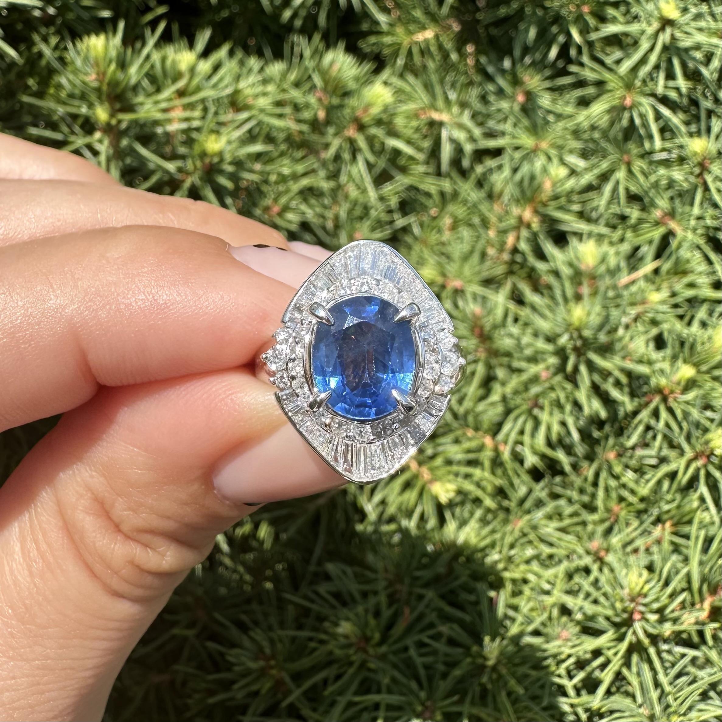 Vintage Elegant Platin GIA 2.99ctw Oval Sapphire & Diamant Ballerina Ring im Angebot 4