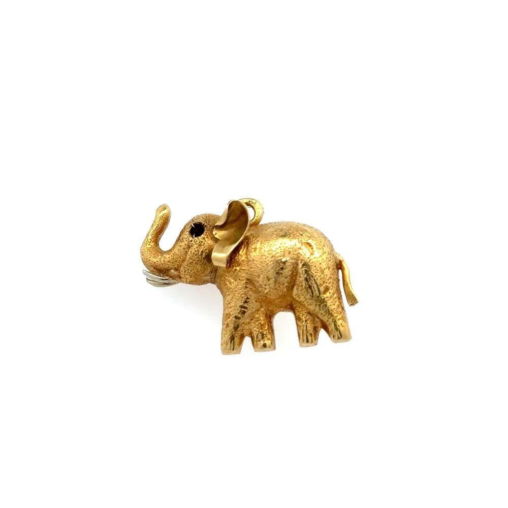 Women's or Men's Vintage Elephant 3-Dimensional Gold Charm Pendant For Sale