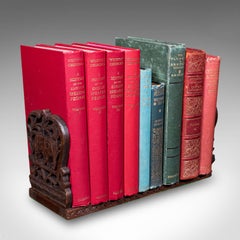 Glissière de livre vintage à motif d'éléphant, Anglo-Indien, Teck, Support de bibliothèque, Art Deco