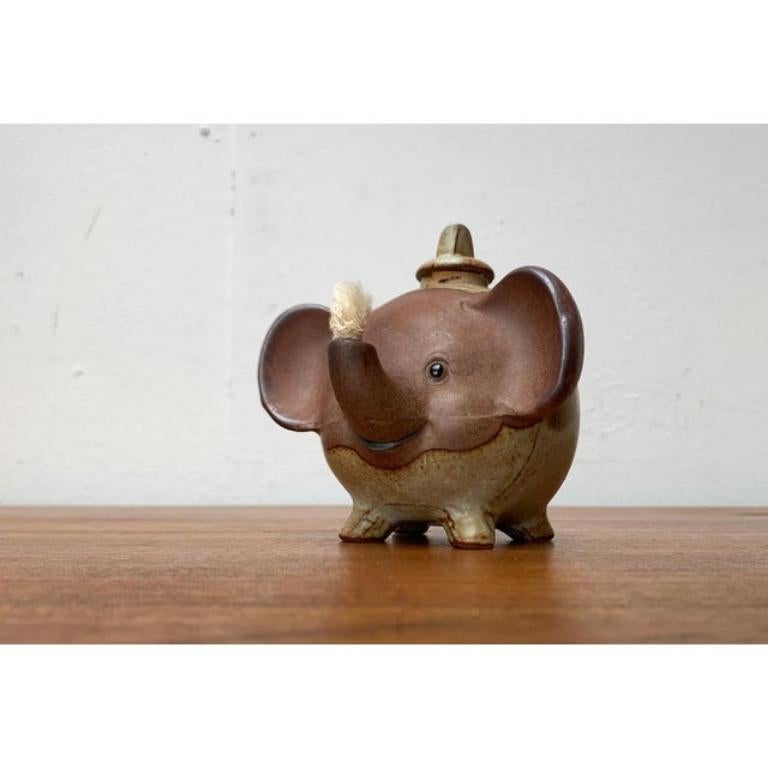 20ième siècle Lampe à l'huile éléphant vintage par Ibuki, 1970 en vente