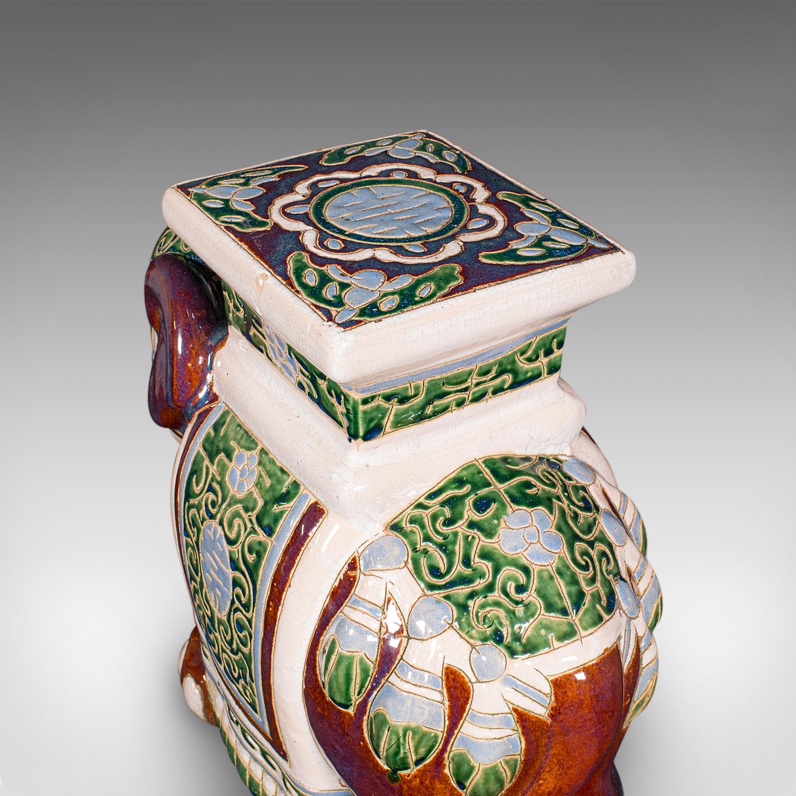 Vintage Elefant Pflanzgefäß Basis, Orientalisch, Keramik Jardiniere Stand, Mid Century im Angebot 3