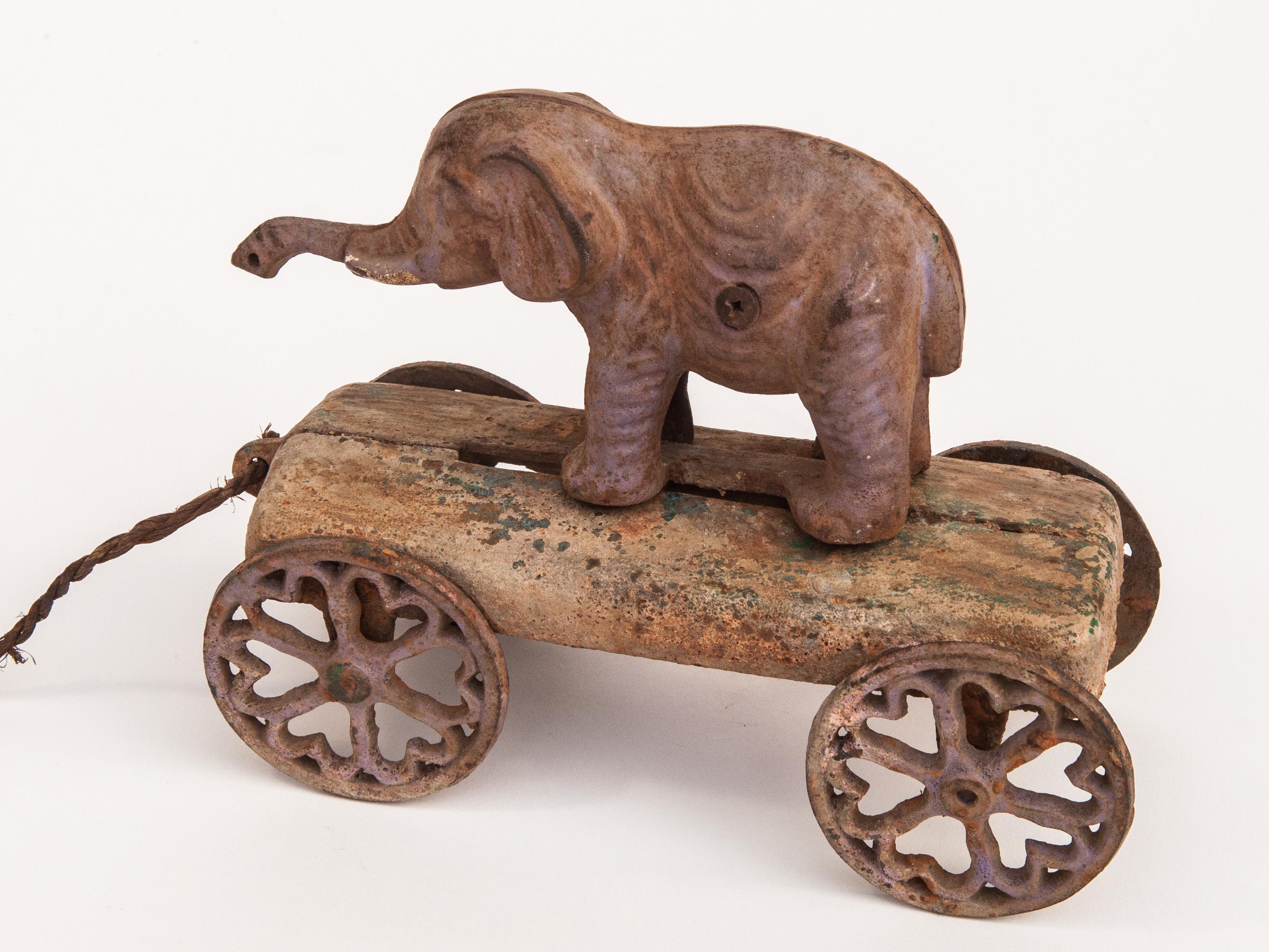 Vintage Elephant Pull Toy, Cast Iron, USA, Early 20th Century 1