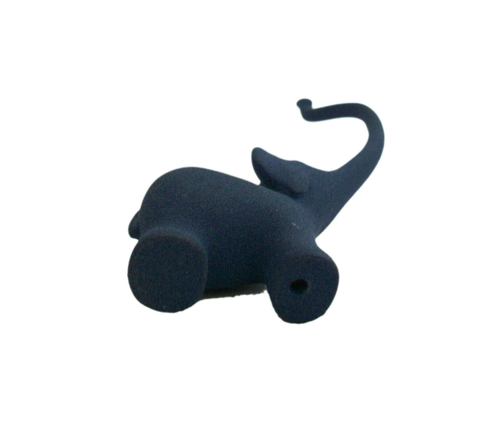 Vintage Elephant Ring Holder - Cast Metal with Powder Coat - 20th Century For Sale 3