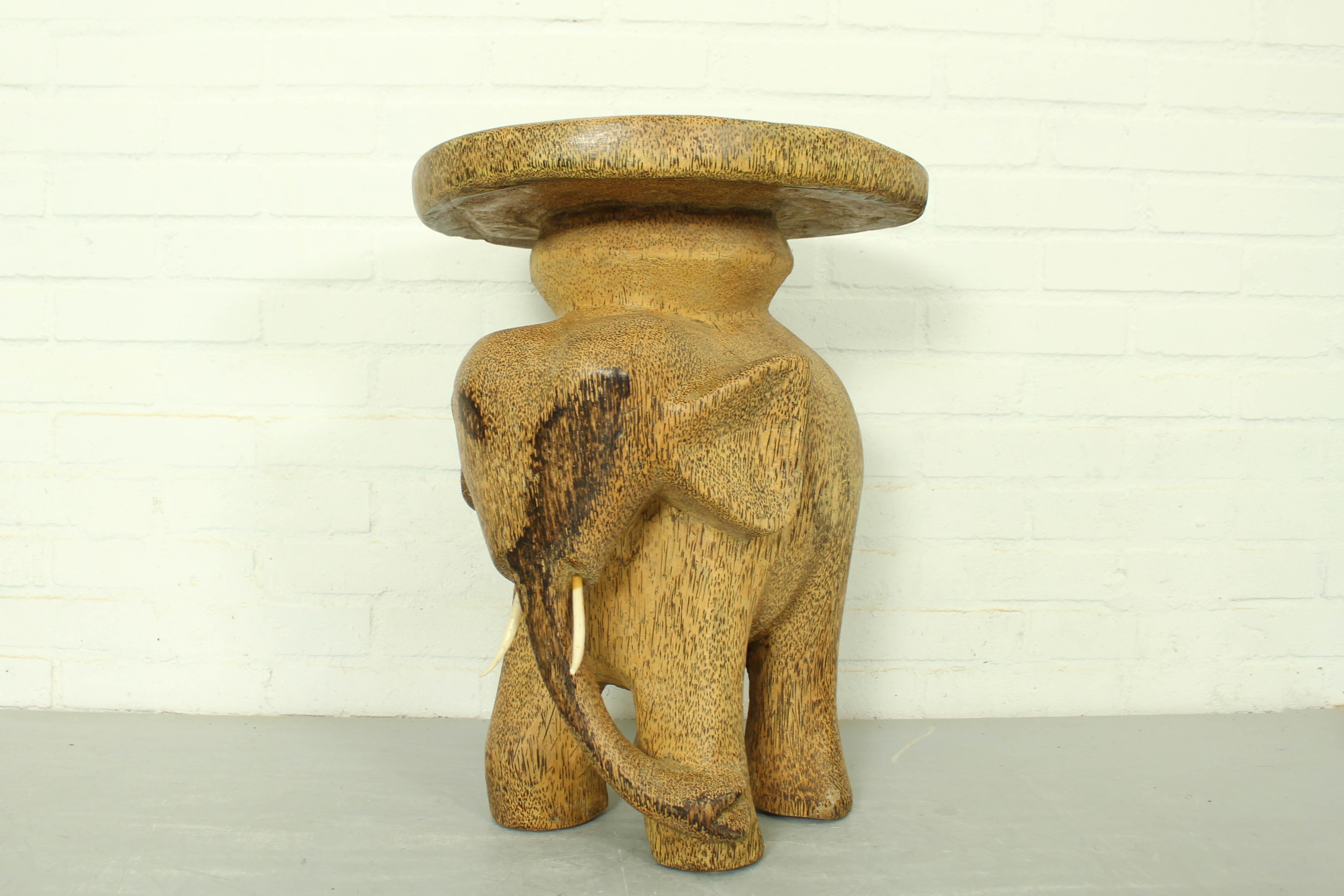 Vintage Elephant Sidetable Stool Plant Stand in Palmwood, 1960s For Sale 4