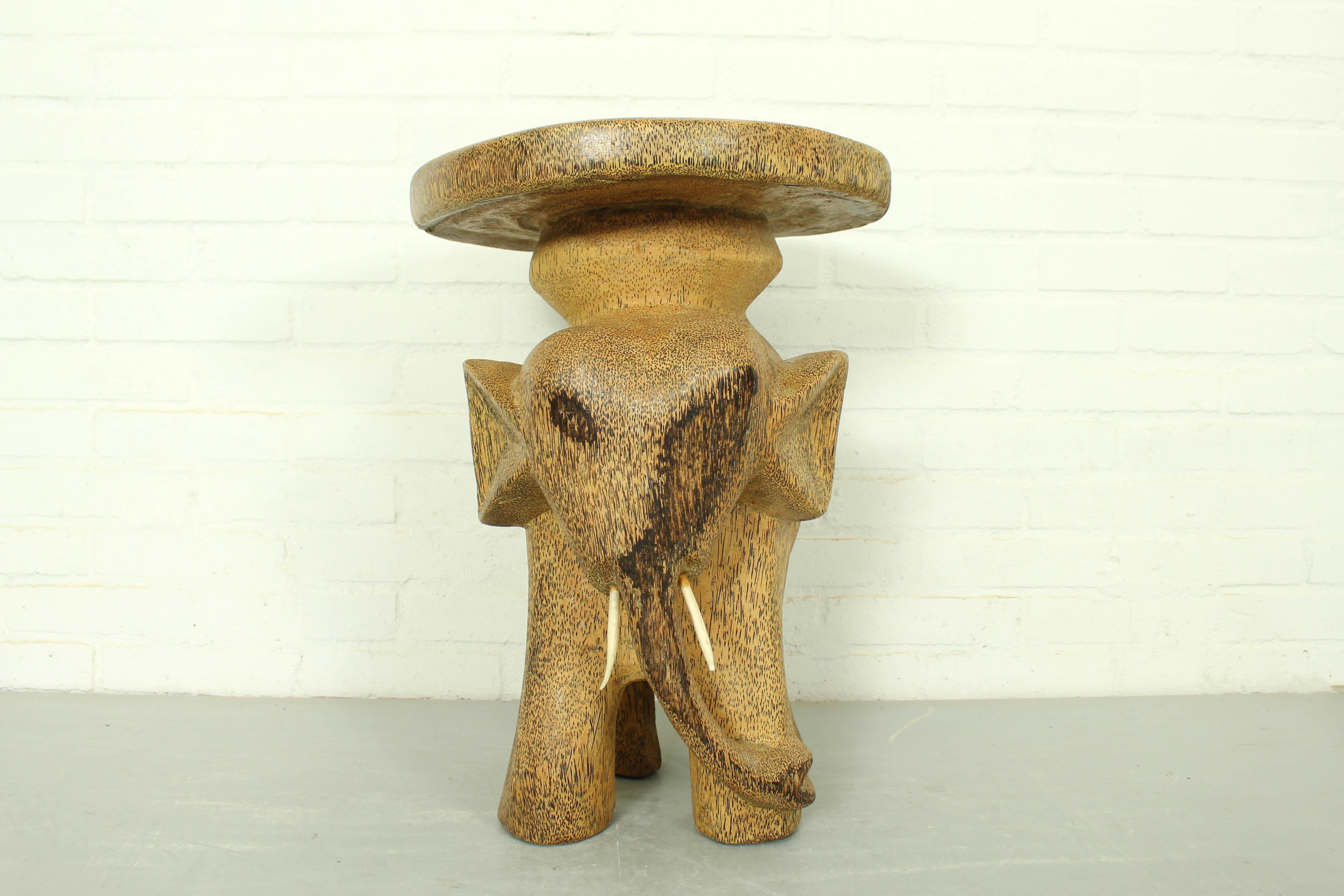 French Vintage Elephant Sidetable Stool Plant Stand in Palmwood, 1960s For Sale
