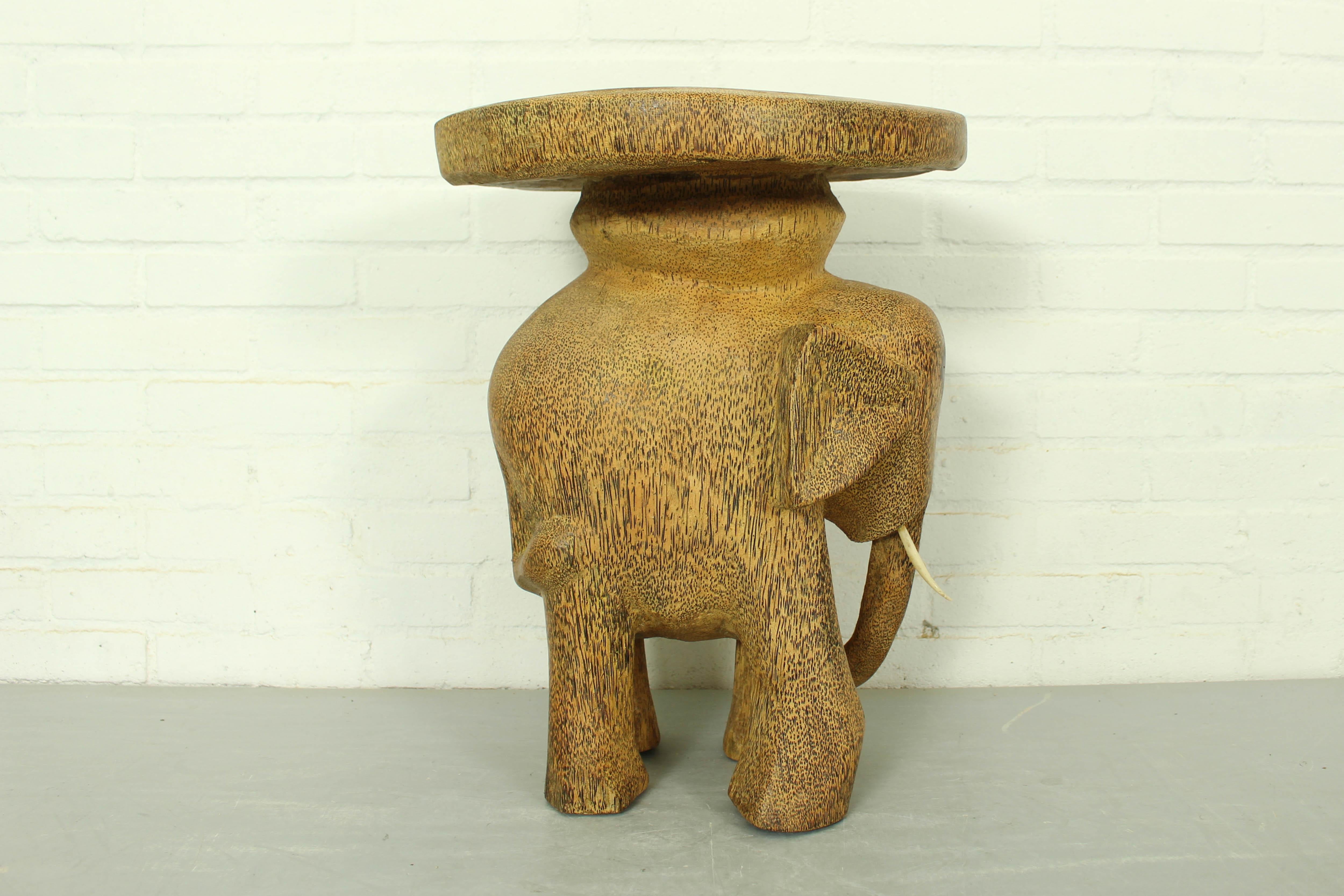 20th Century Vintage Elephant Sidetable Stool Plant Stand in Palmwood, 1960s For Sale