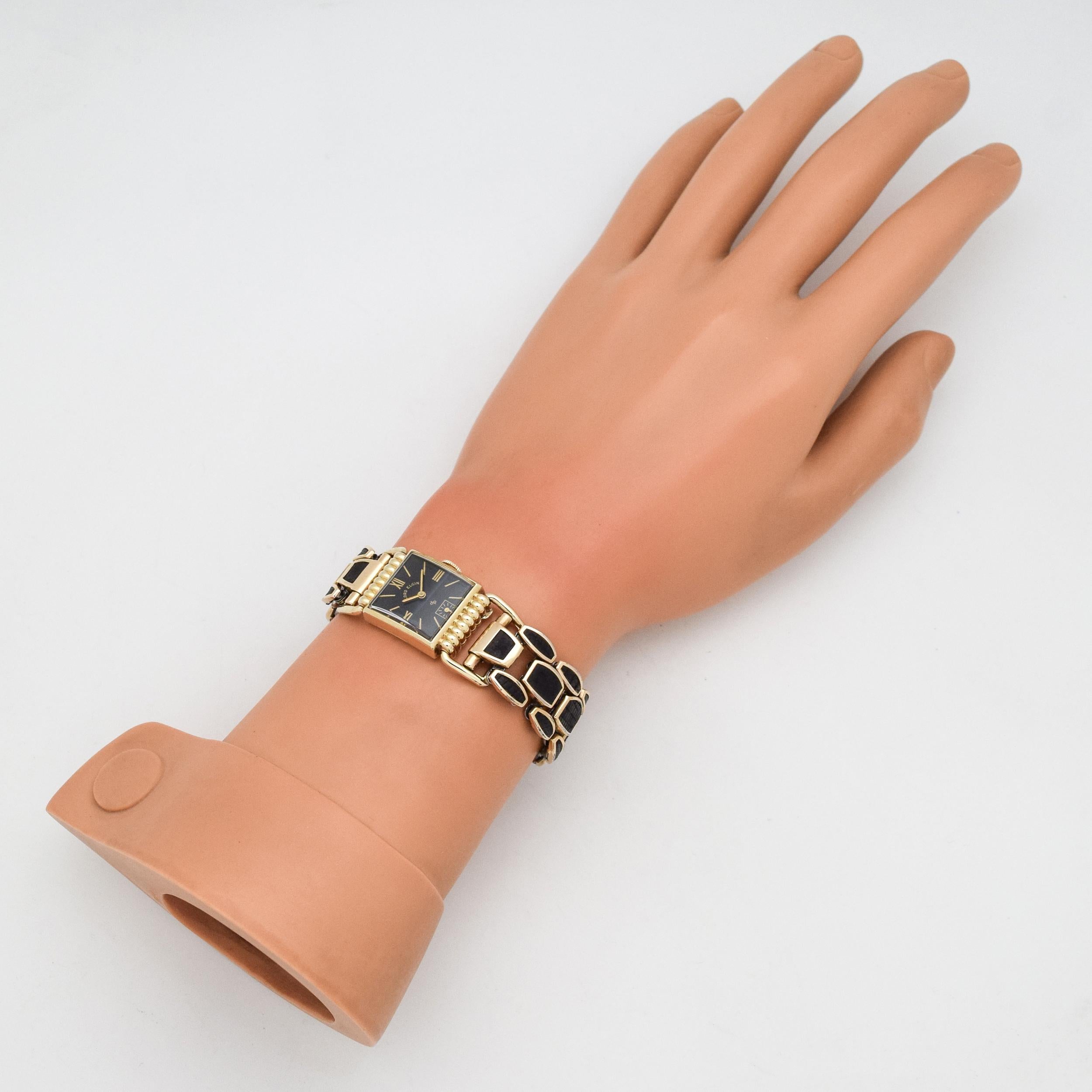 Vintage Elgin Drivers Watch with a Yellow Gold Plated and Lizard Bracelet, 1952 1