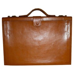 Retro Elizabeth Arden Leather Beauty Case.