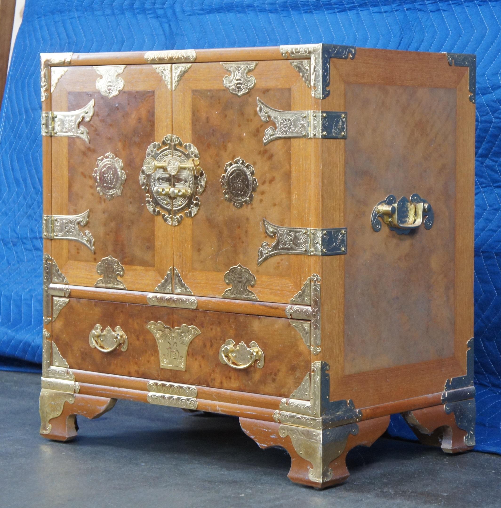 20th Century Vintage Elm Burl Brass Tansu Chinoiserie Keepsake Jewelry Chest Table Cabinet