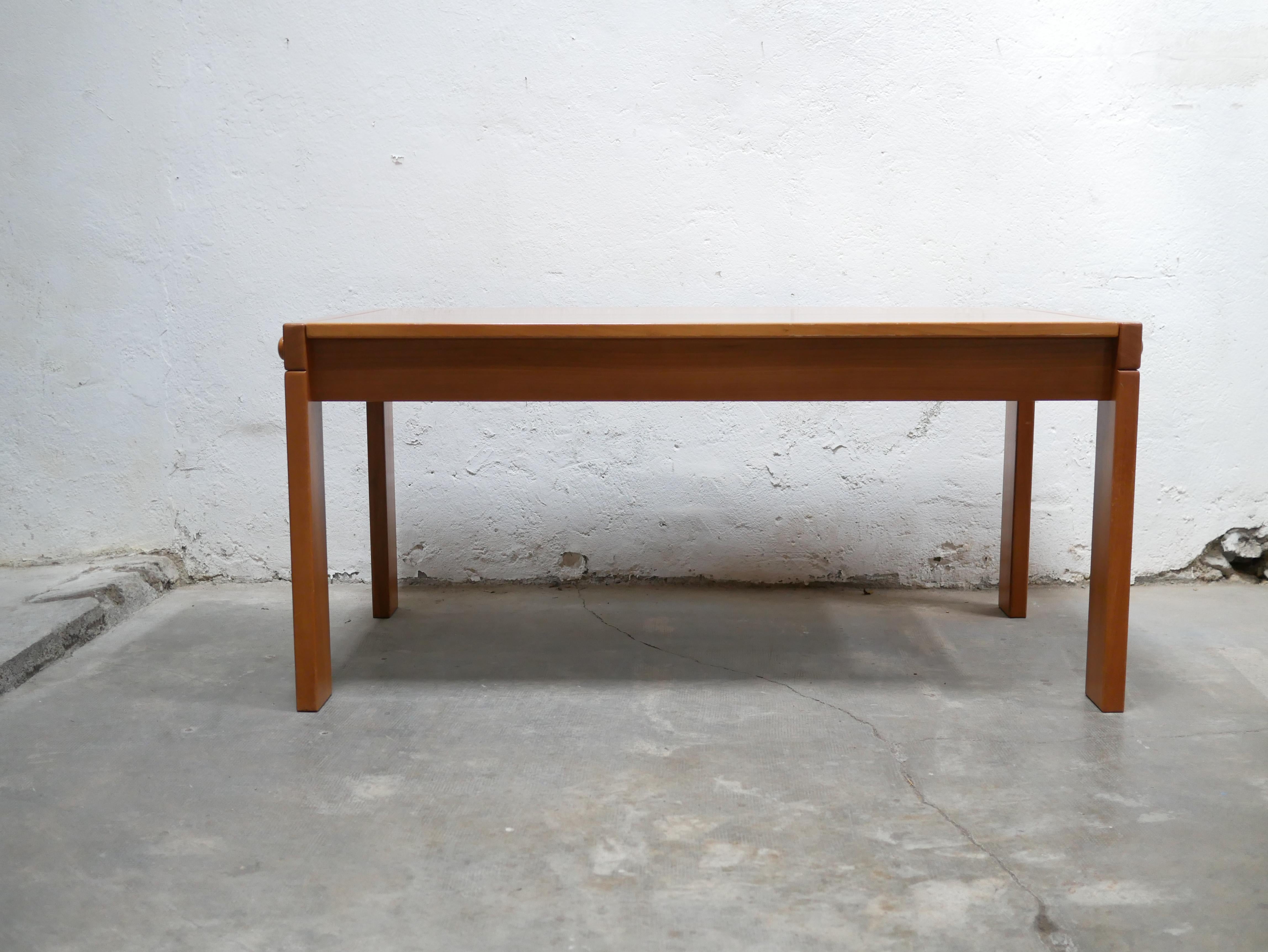 Vintage elm dining table by Maison Regain editions For Sale 2