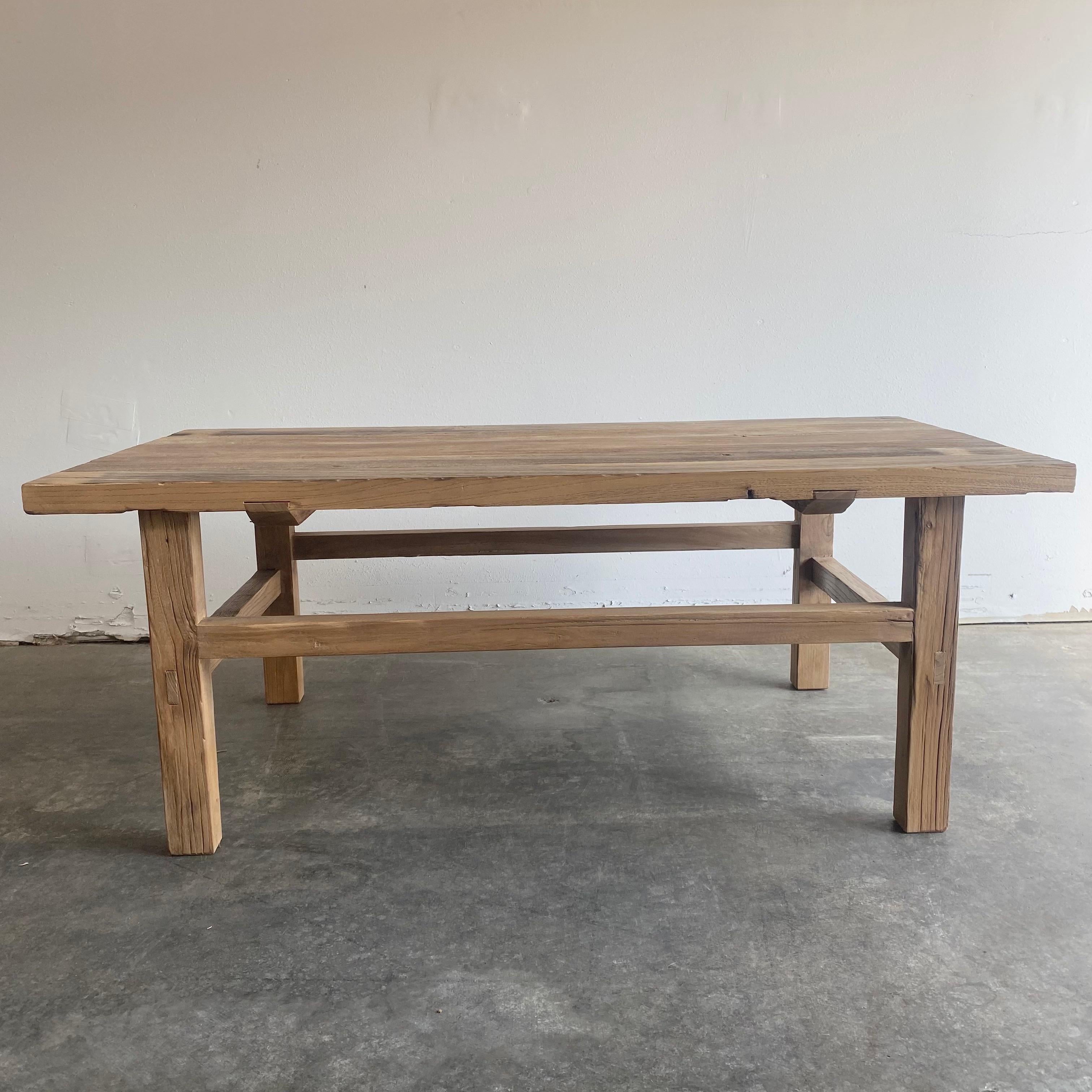 Vintage Elm Wood Coffee Table In Good Condition In Brea, CA