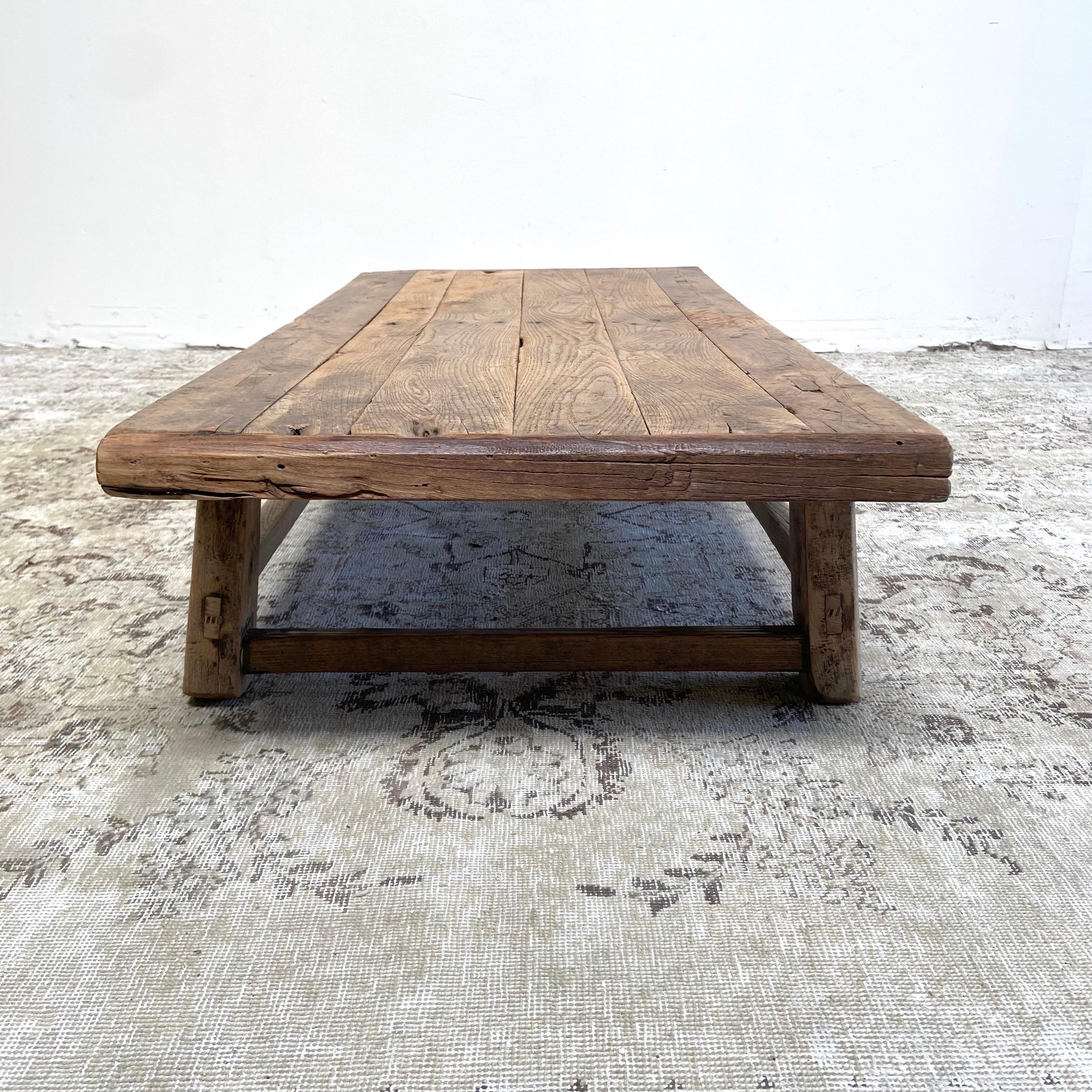 Vintage Elm Wood Coffee Table In Good Condition In Brea, CA