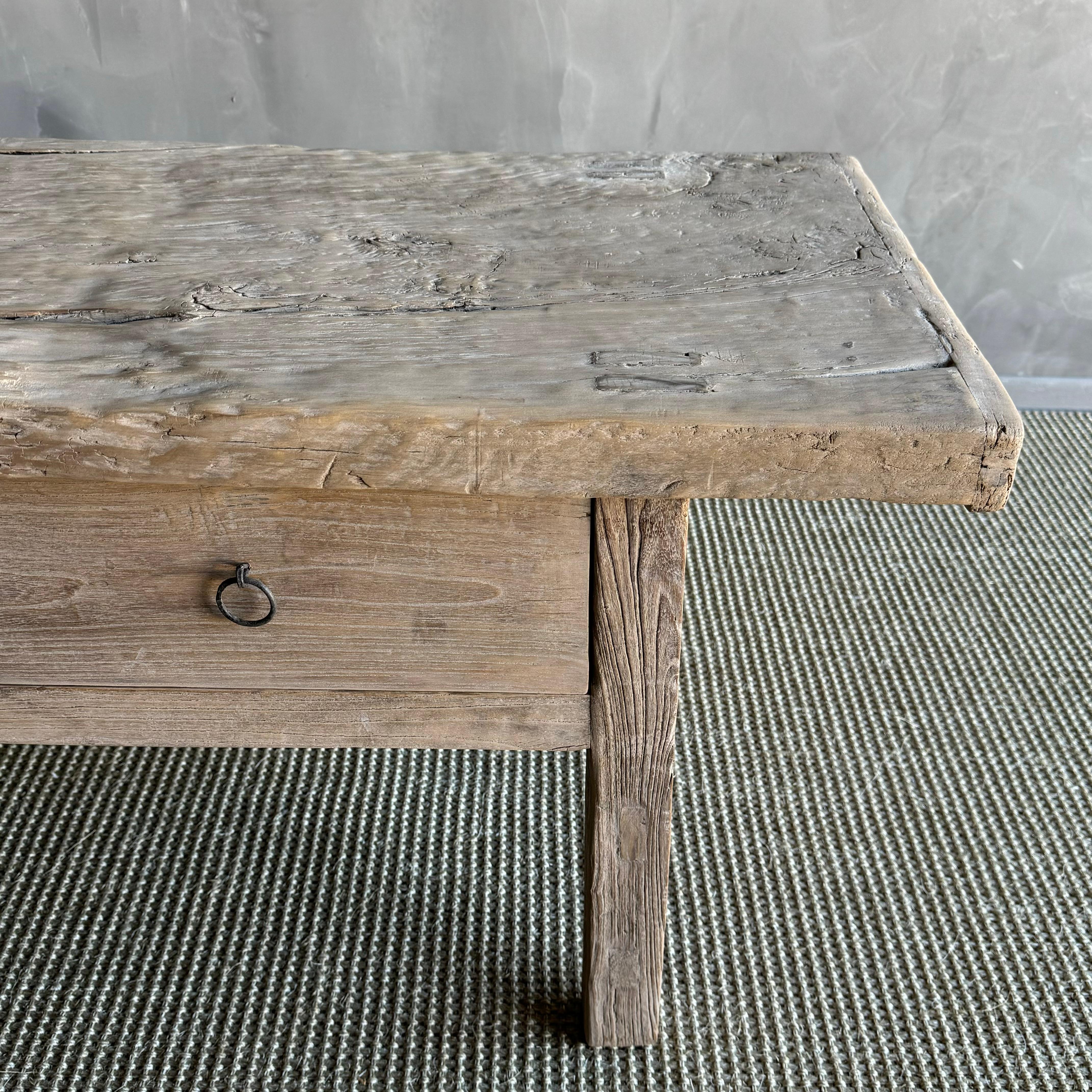 Vintage Elm Wood Coffee Table In Good Condition In Old Town Orange, CA