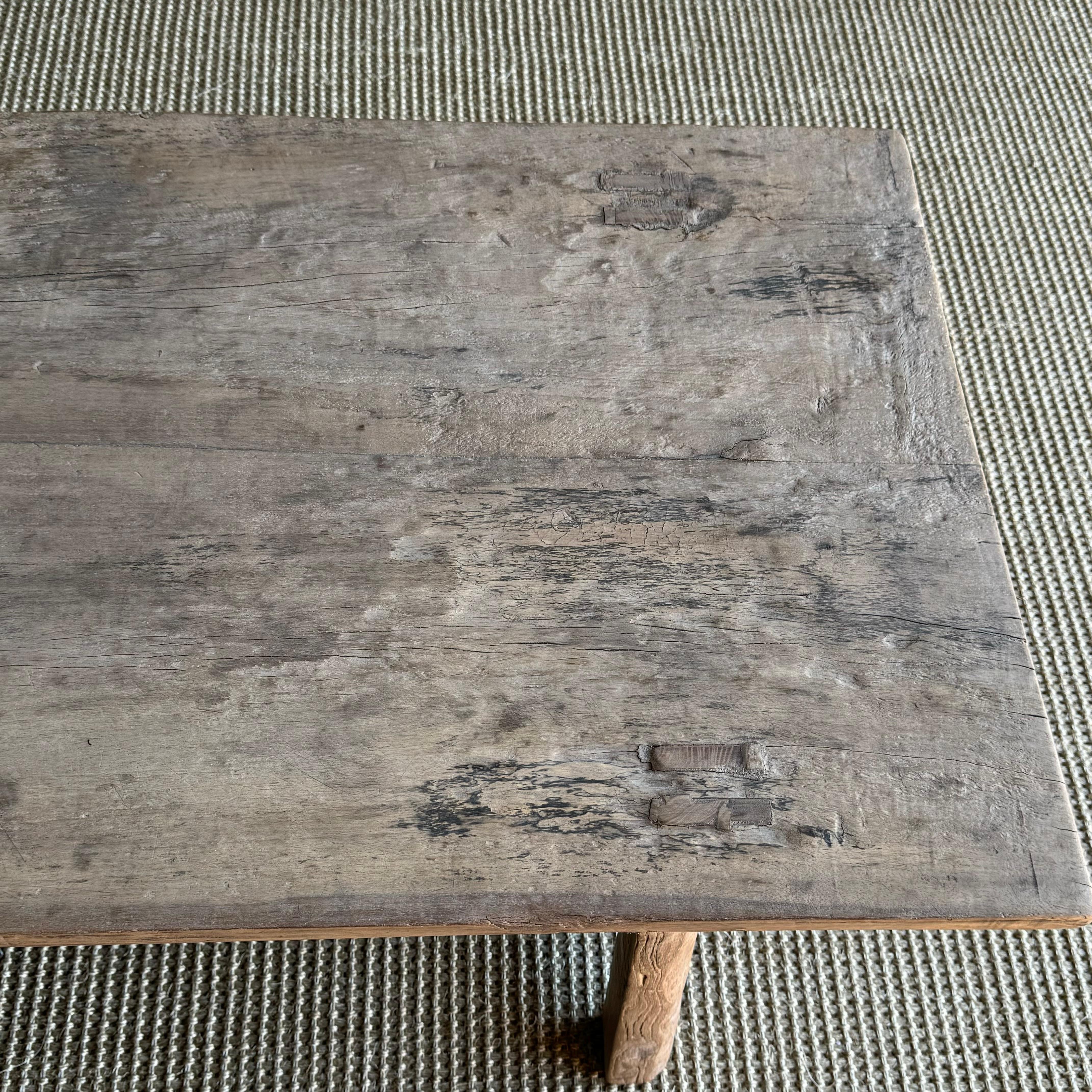 Vintage Ulme Holz Couchtisch im Zustand „Gut“ im Angebot in Old Town Orange, CA