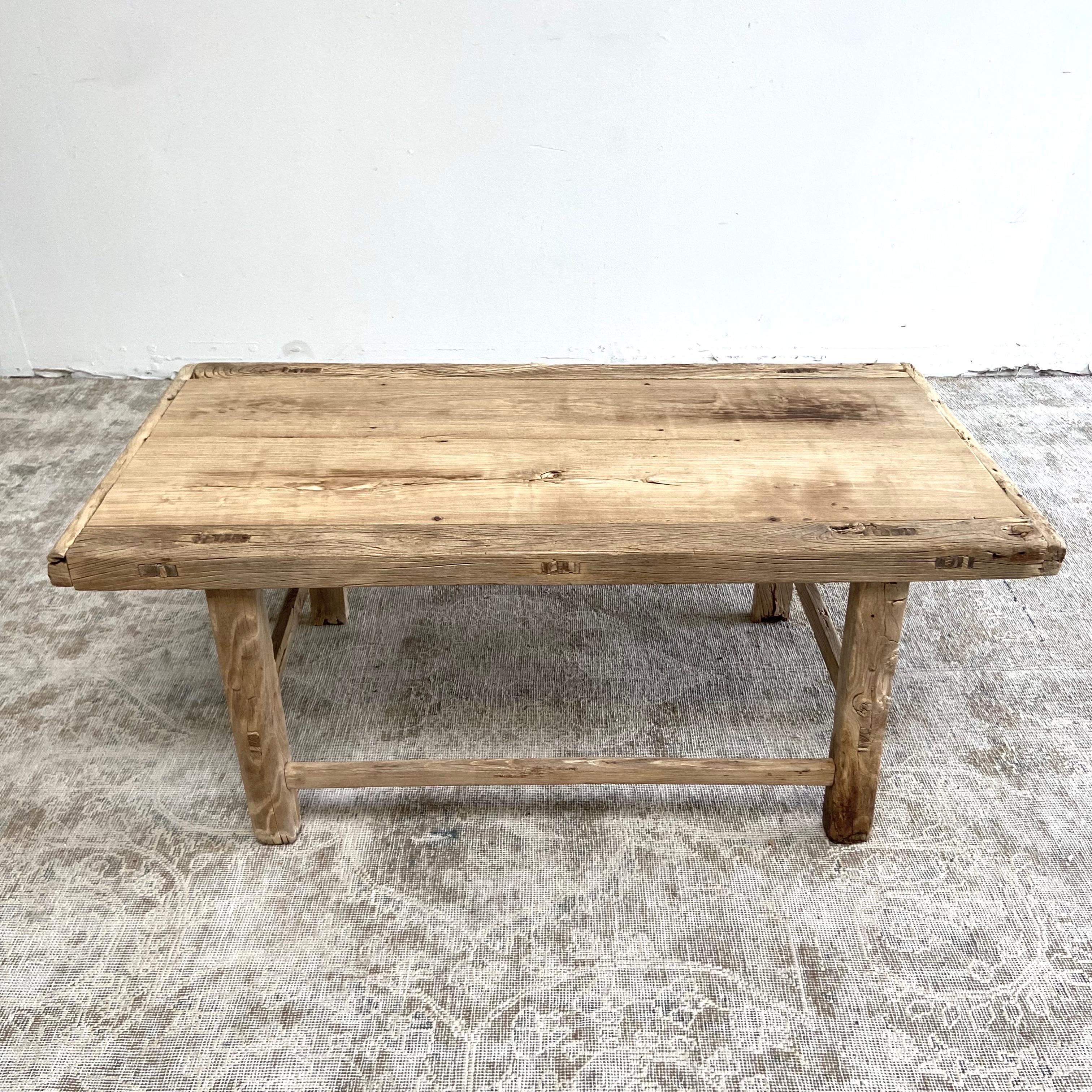 Vintage Elm Wood Coffee Table For Sale 1