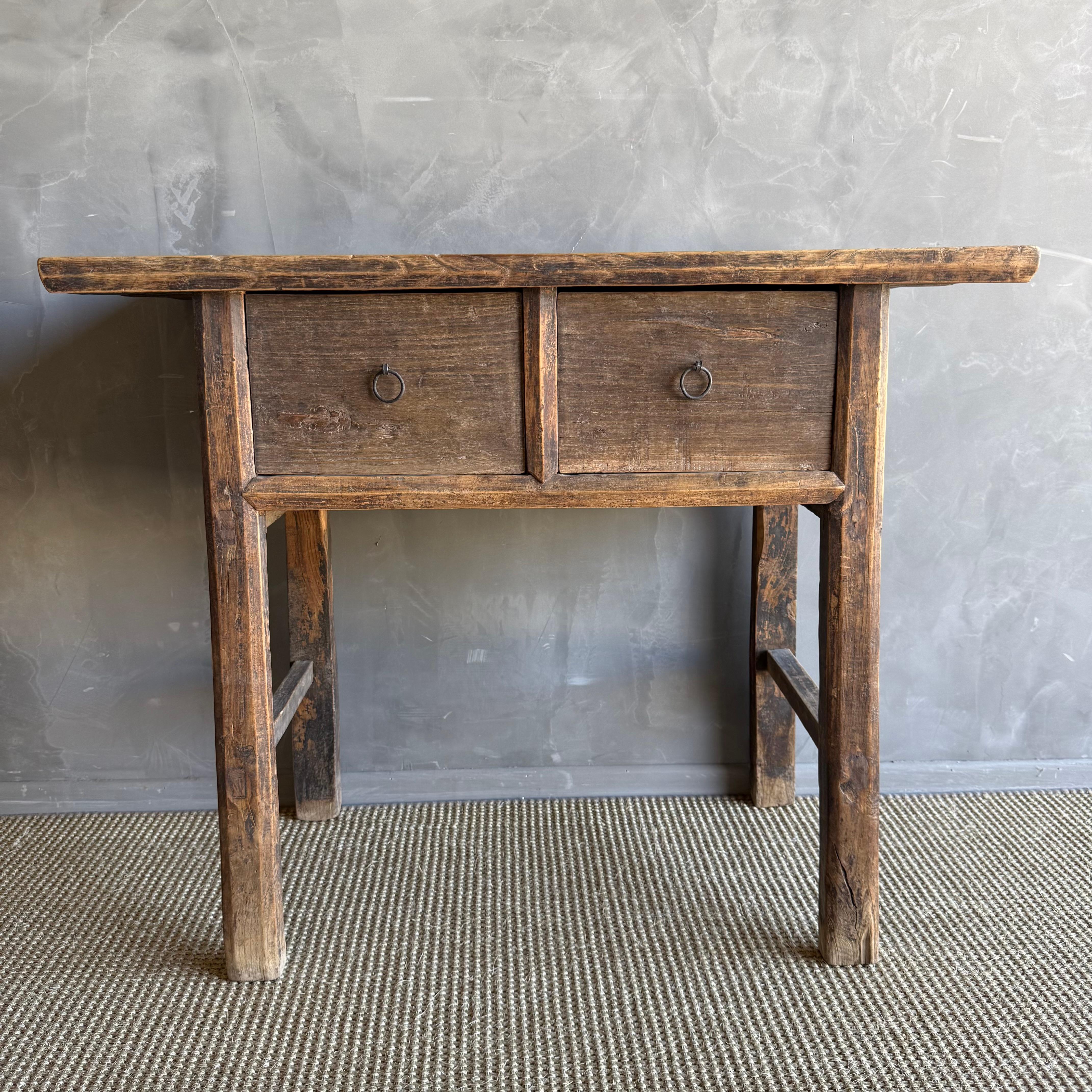 Vintage Elm Wood Console Natural Finish with 2 Drawers In Good Condition For Sale In Old Town Orange, CA