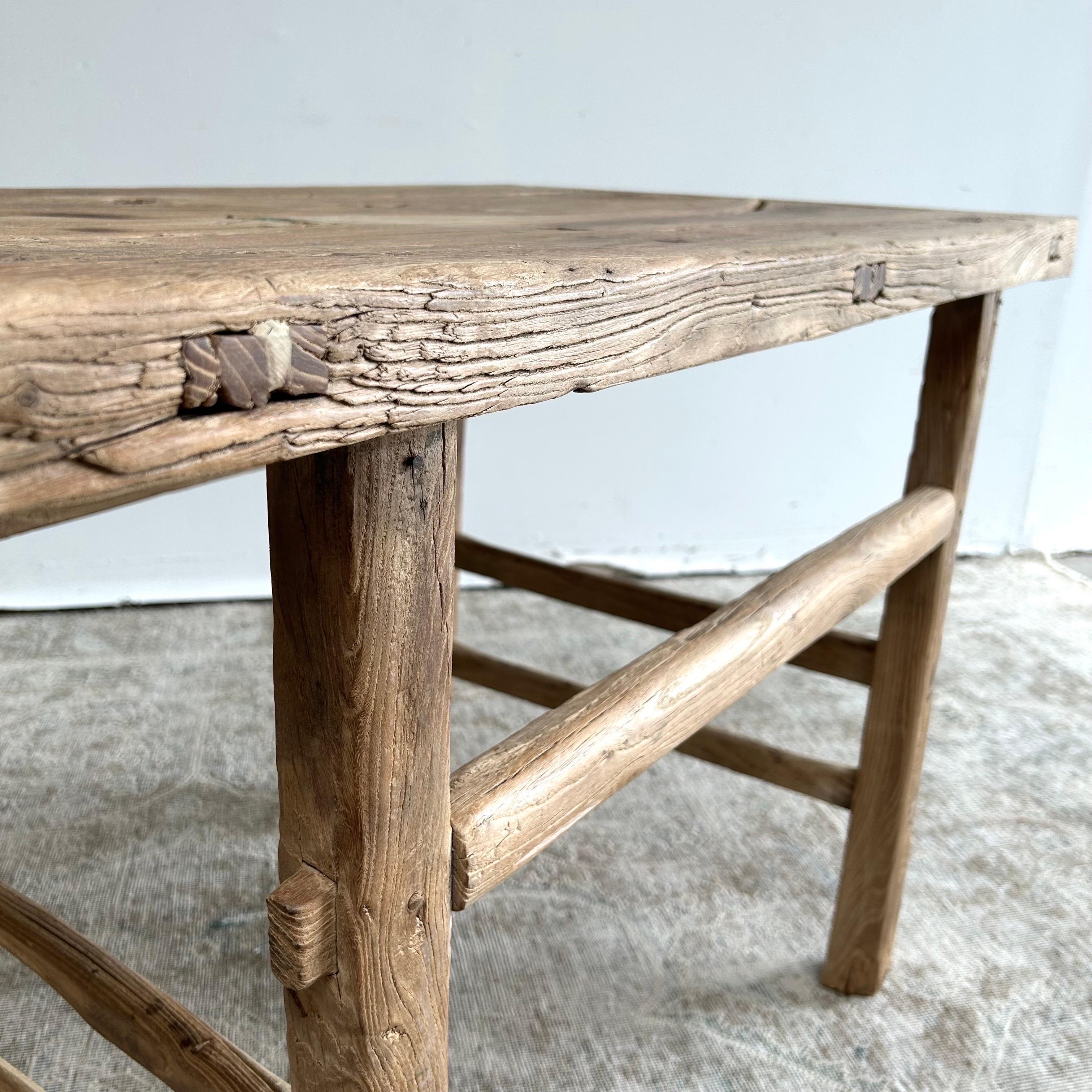 Vieille table console en bois d'orme en vente 6