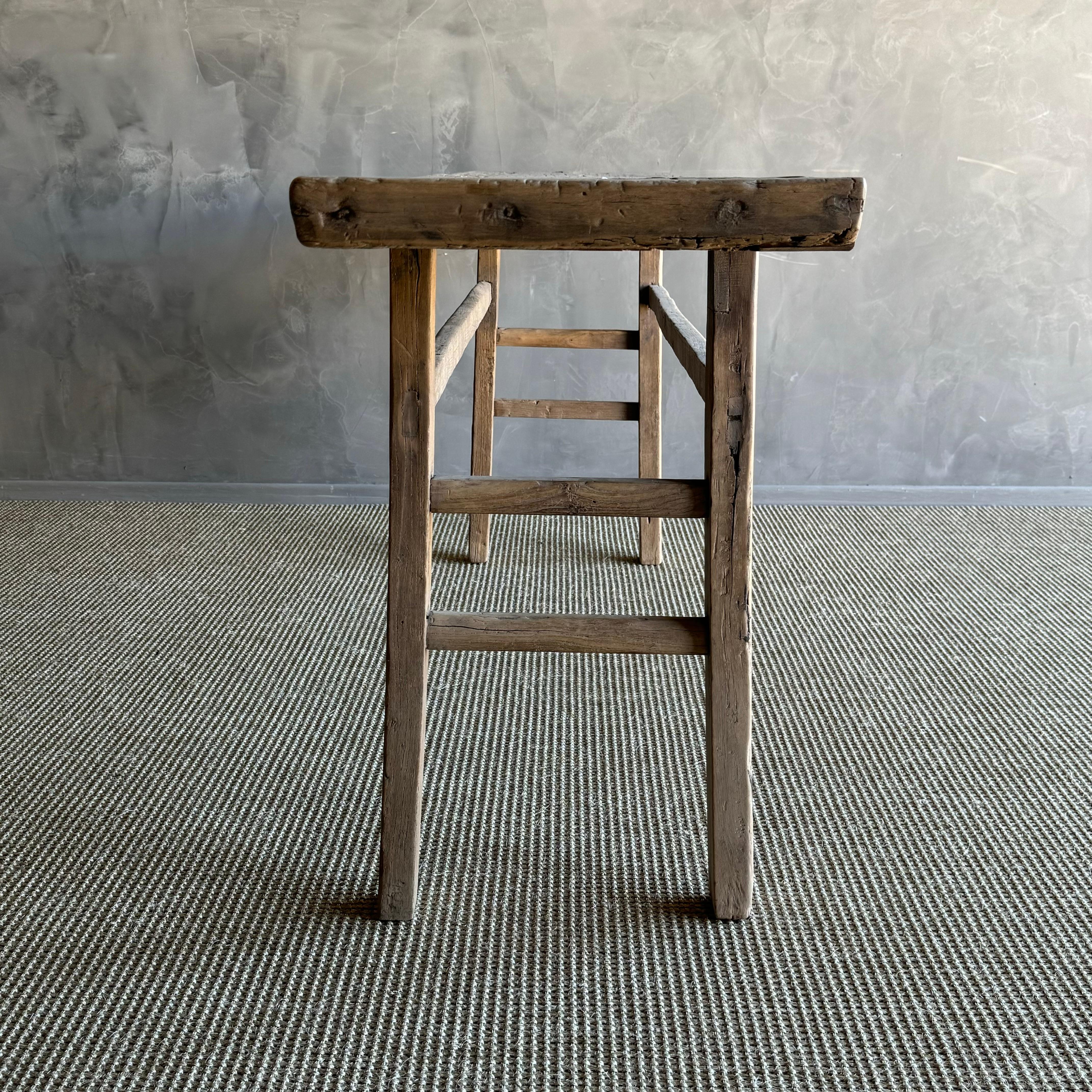 Table console vintage en bois d'orme 77