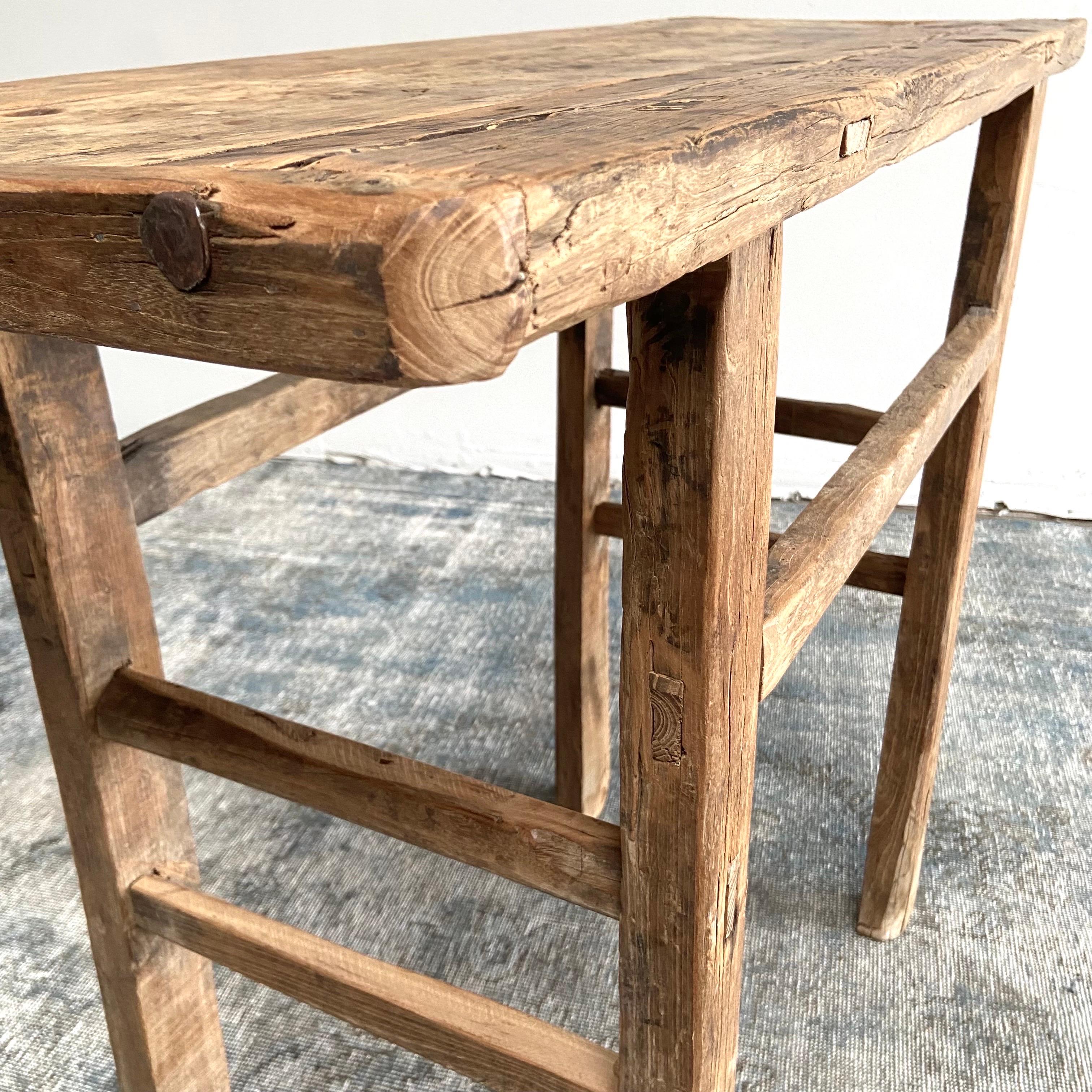 Table console vintage en bois d'orme 8