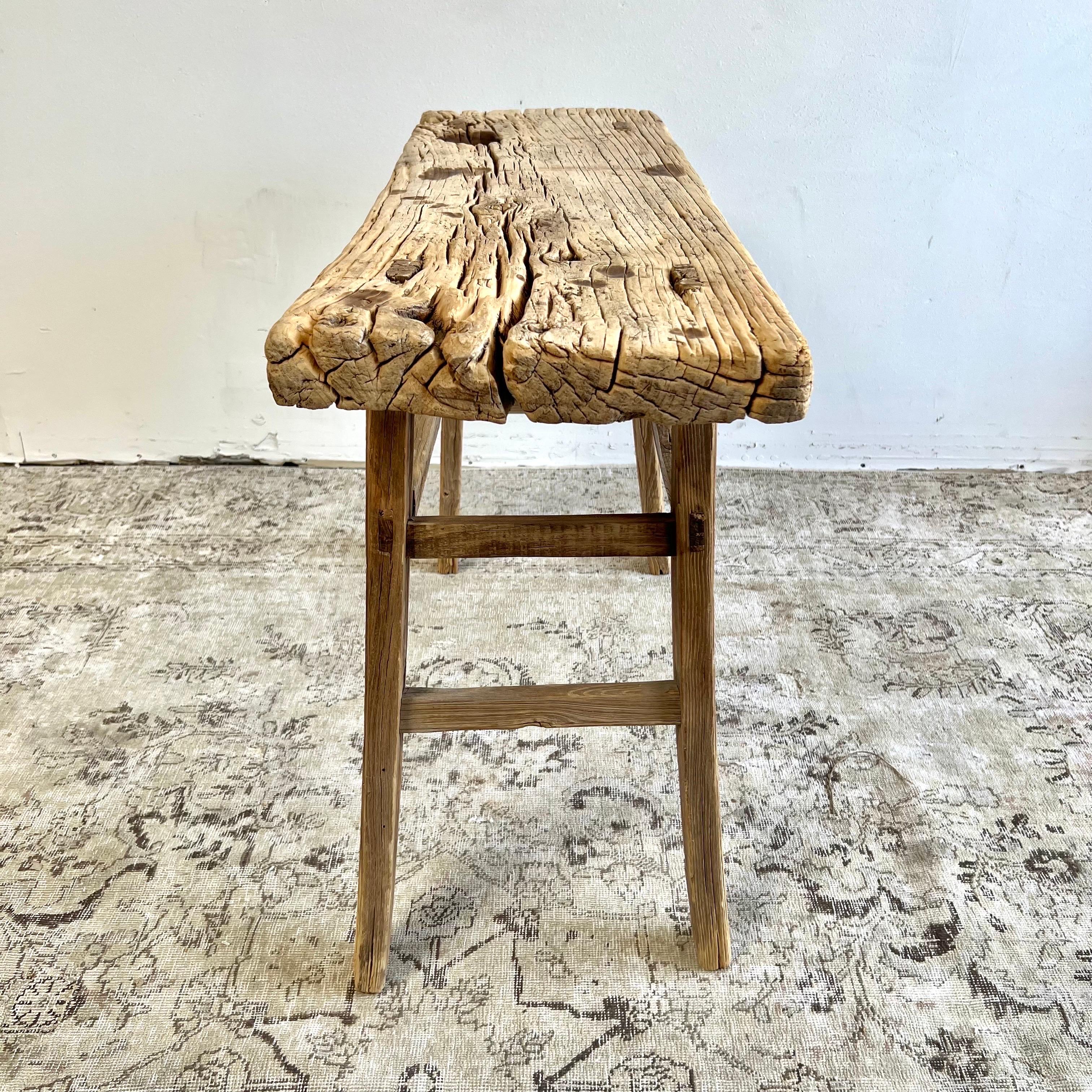Table console vintage en bois d'orme Bon état - En vente à Brea, CA