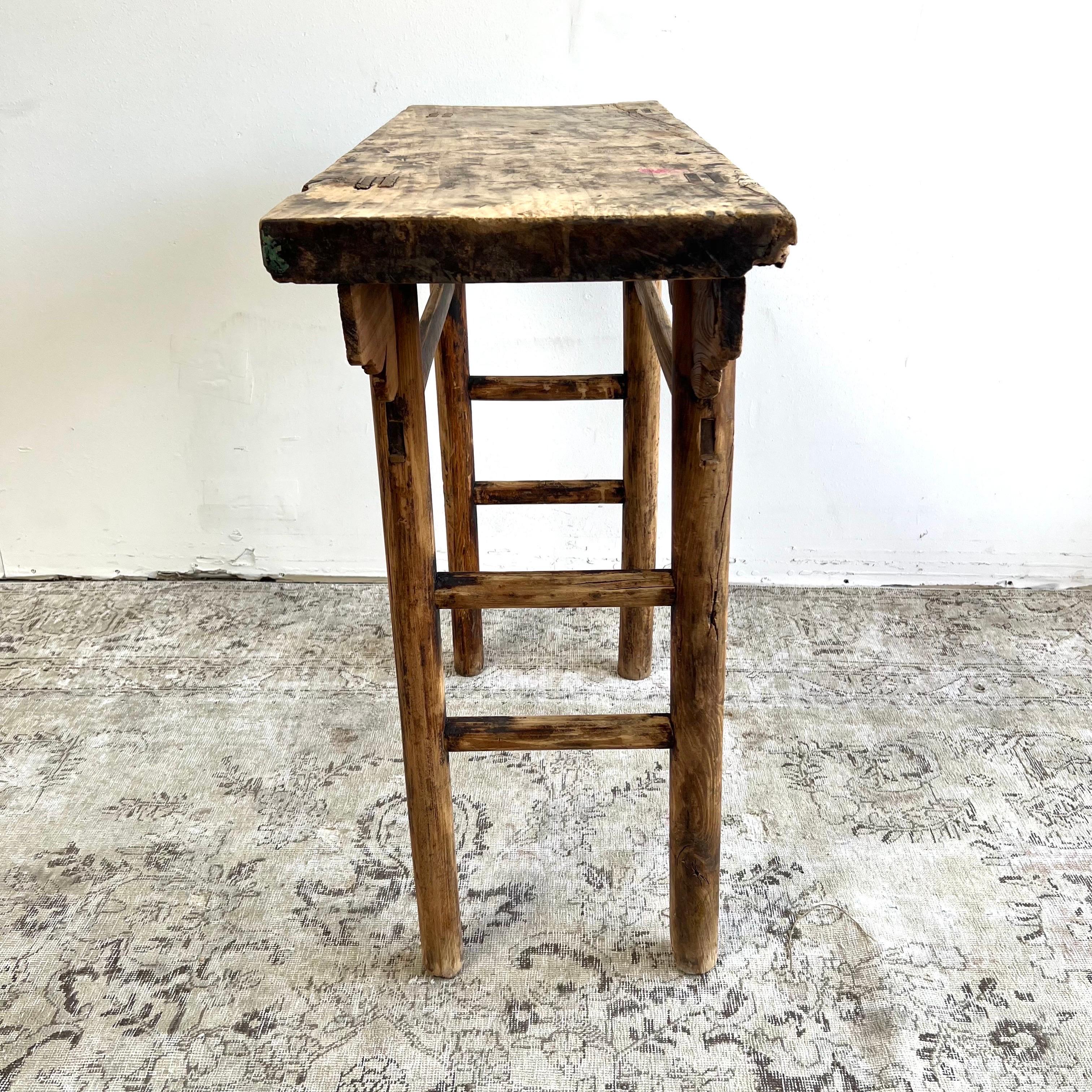 Vintage Elm Wood Console Table In Good Condition For Sale In Brea, CA