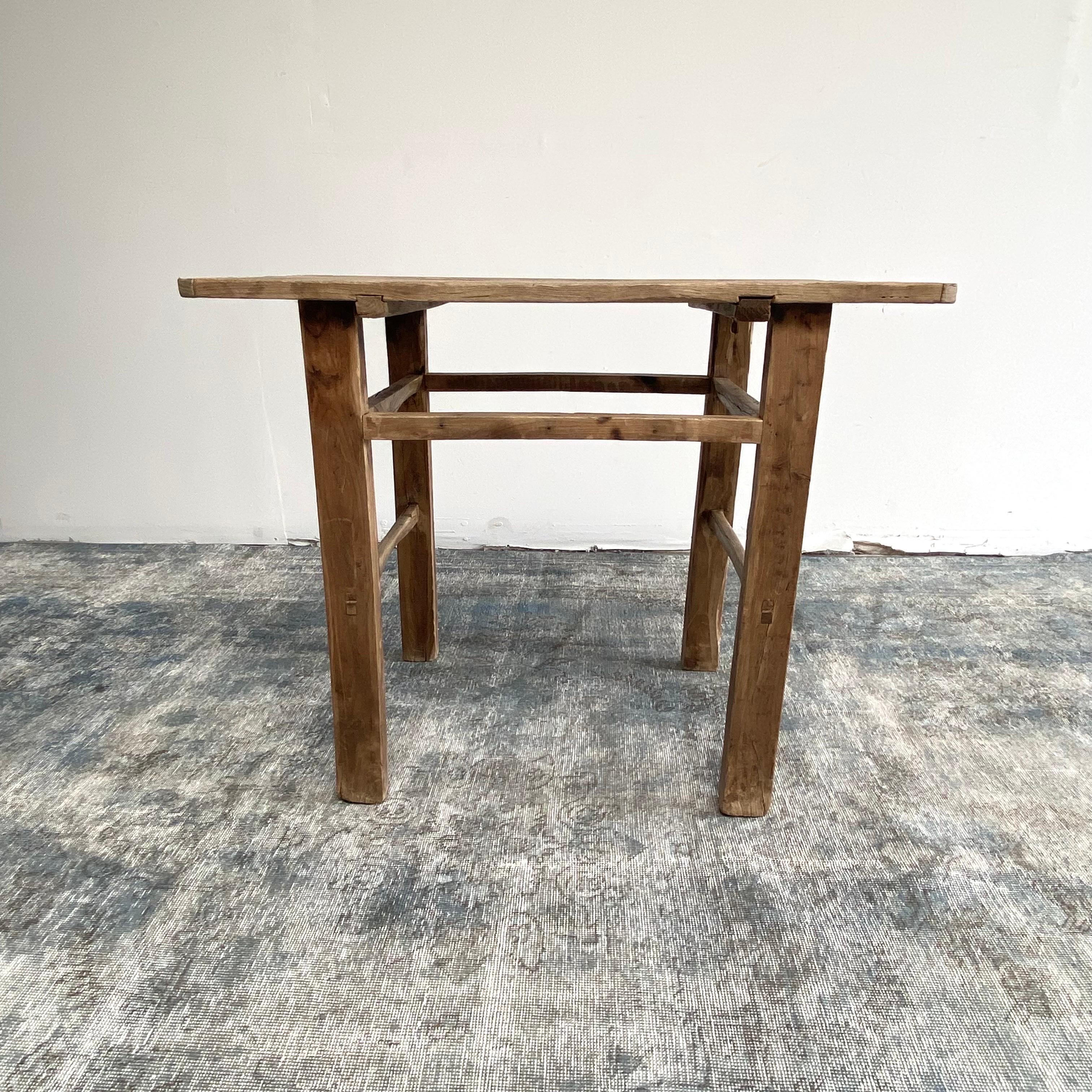 Table console vintage en bois d'orme 1