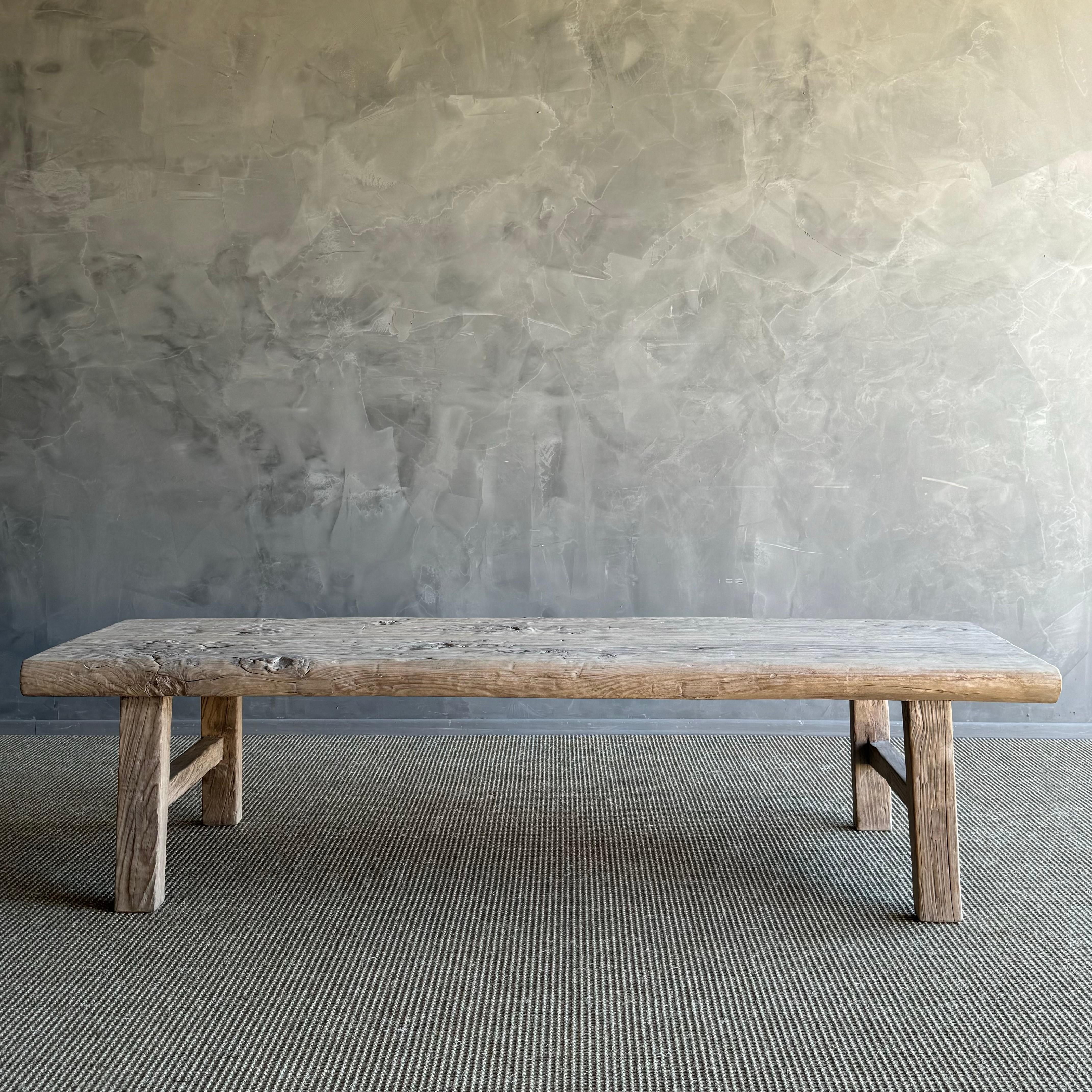 Vintage Ulme Wood Langer Couchtisch (Organische Moderne) im Angebot
