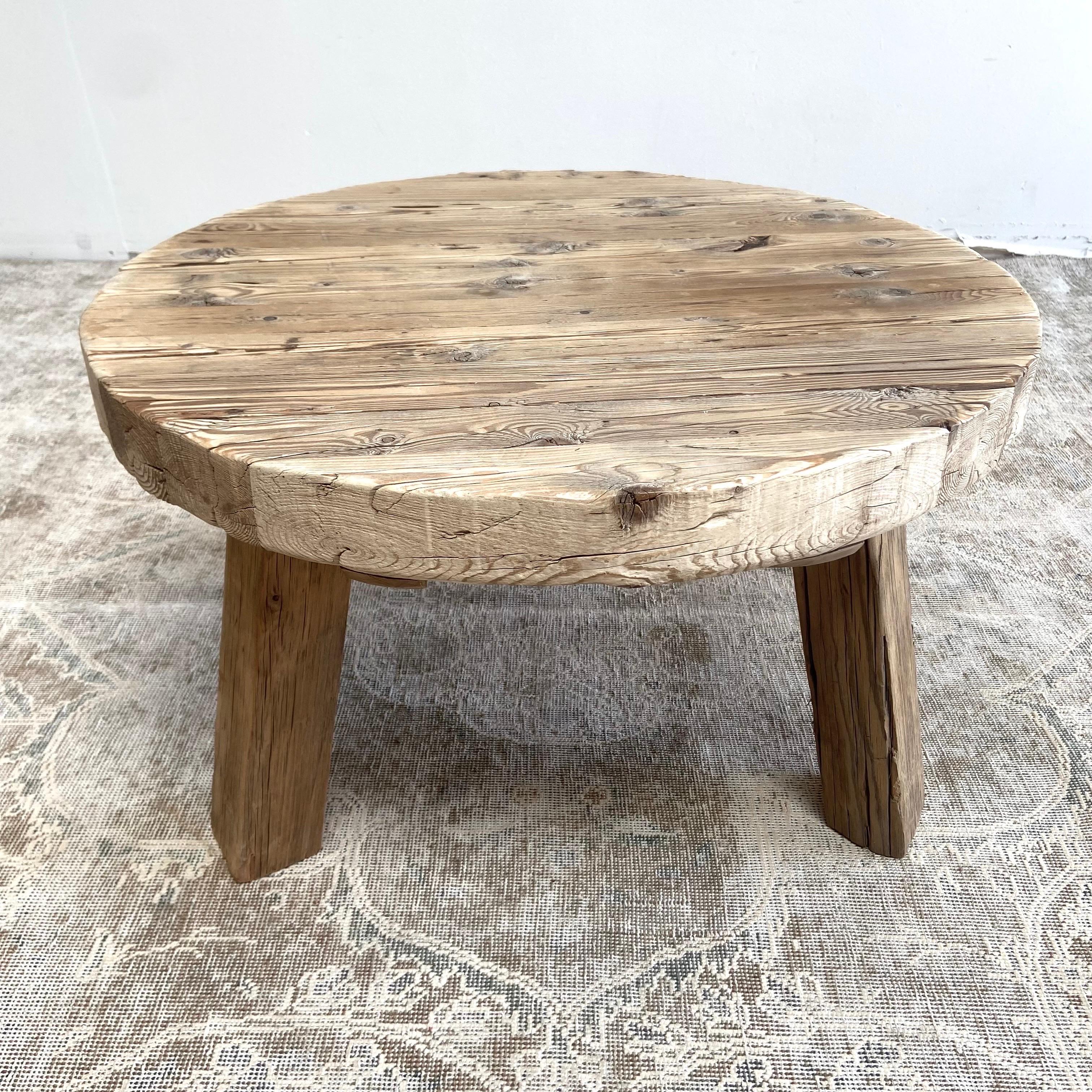 Vintage Elm Wood Round Coffee Table with Thick Top 3
