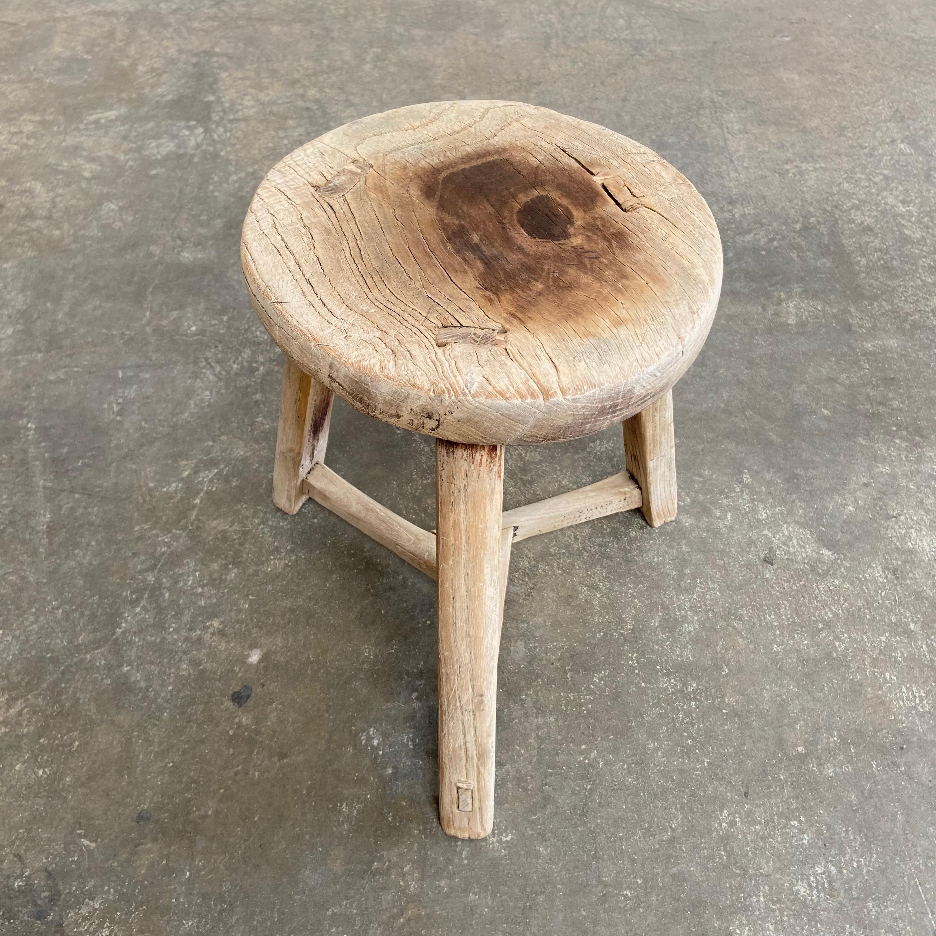 Vintage Elm Wood Round Stool In Good Condition In Brea, CA