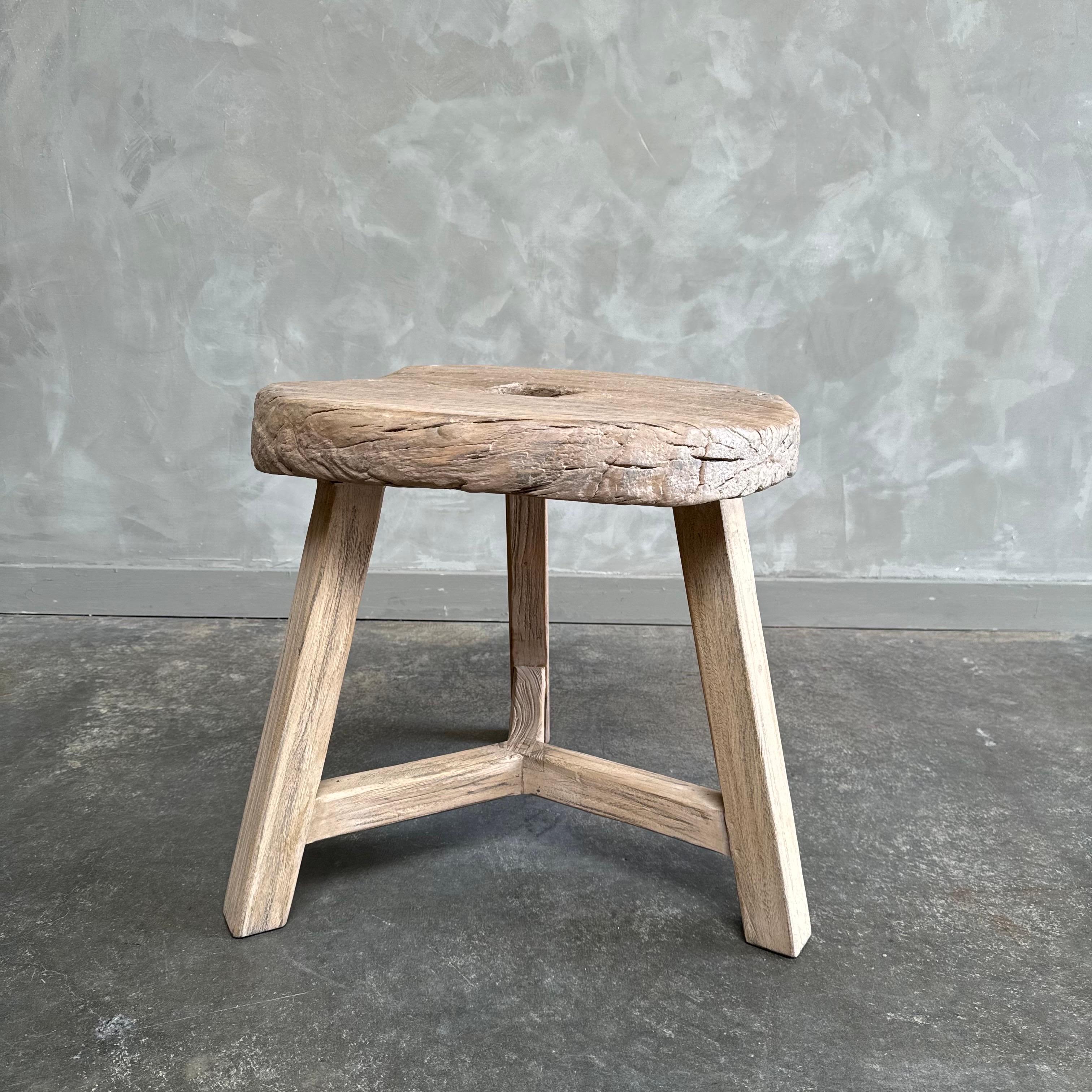 20th Century Vintage elm wood side table For Sale