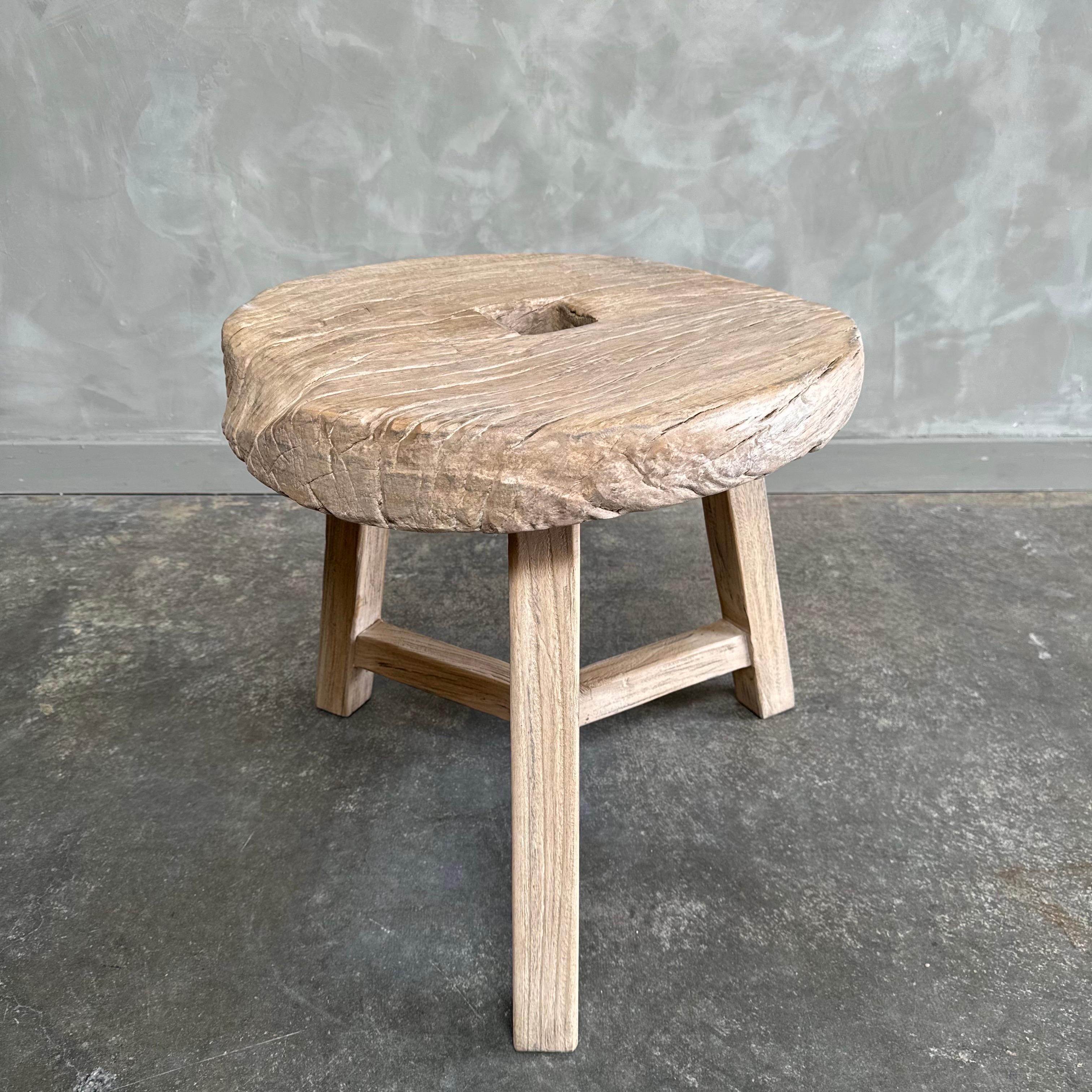 Vintage elm wood side table For Sale 1