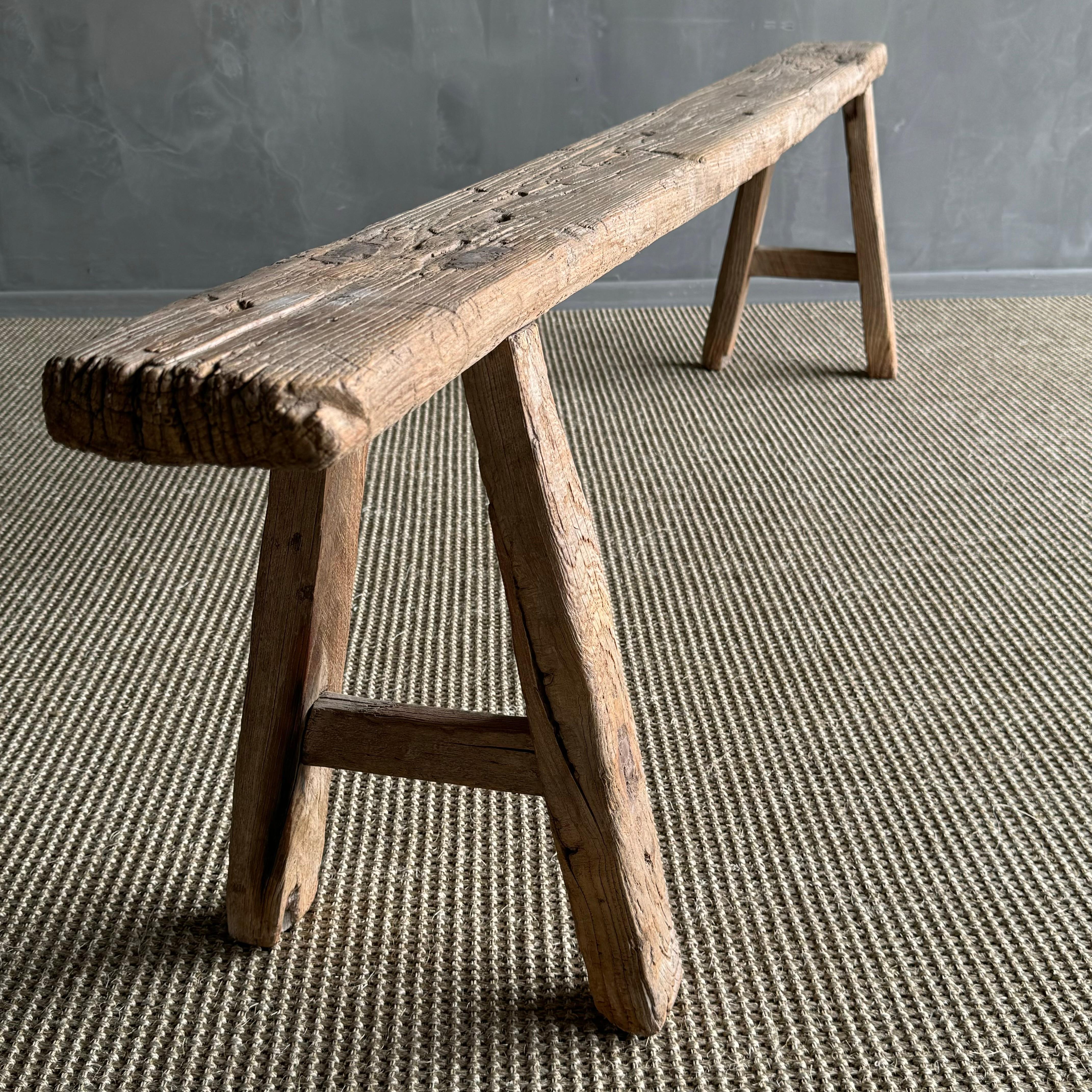 Banc vintage en bois d'orme extra long en vente 1