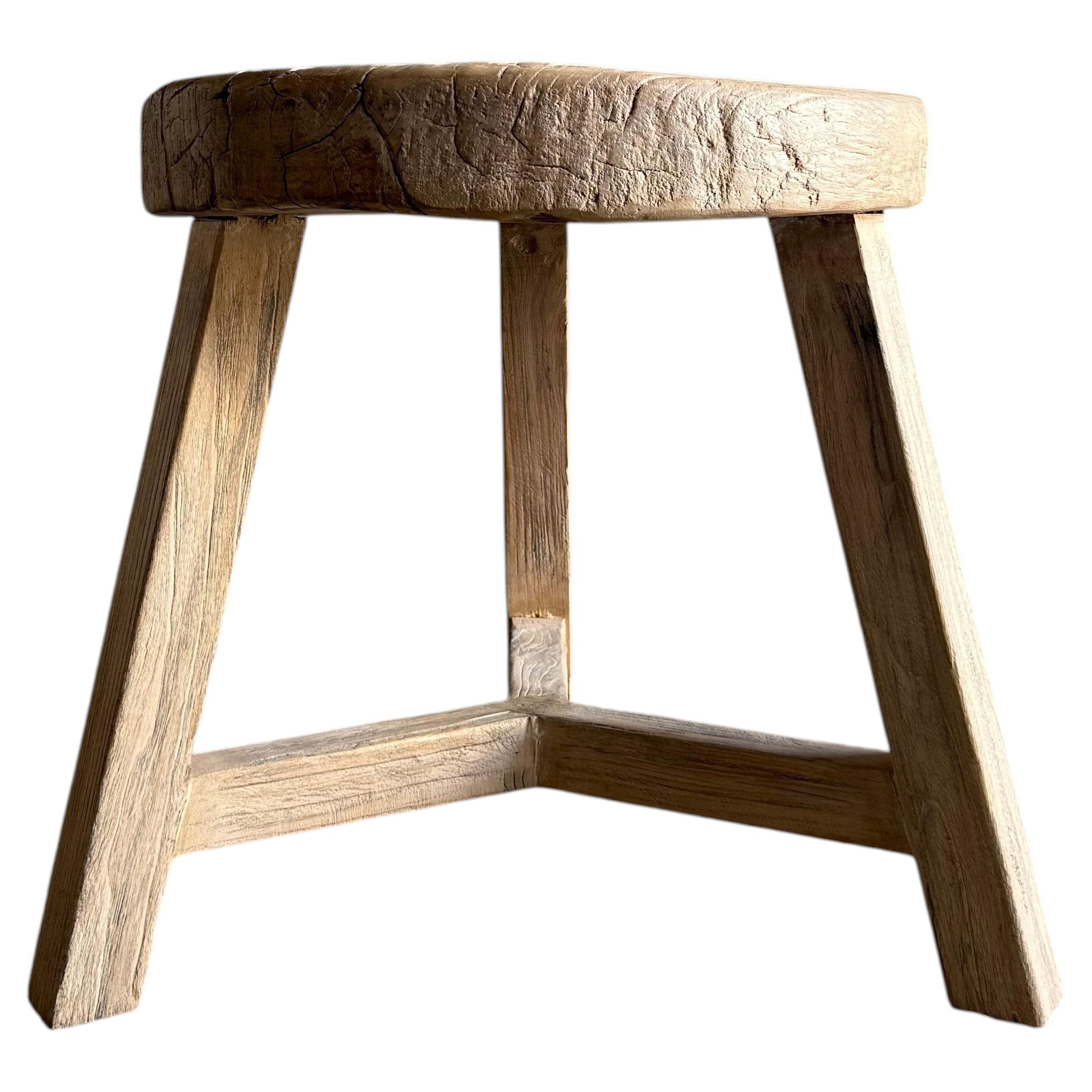 Table d'appoint vintage en orme Wood Wood #4C2 en vente