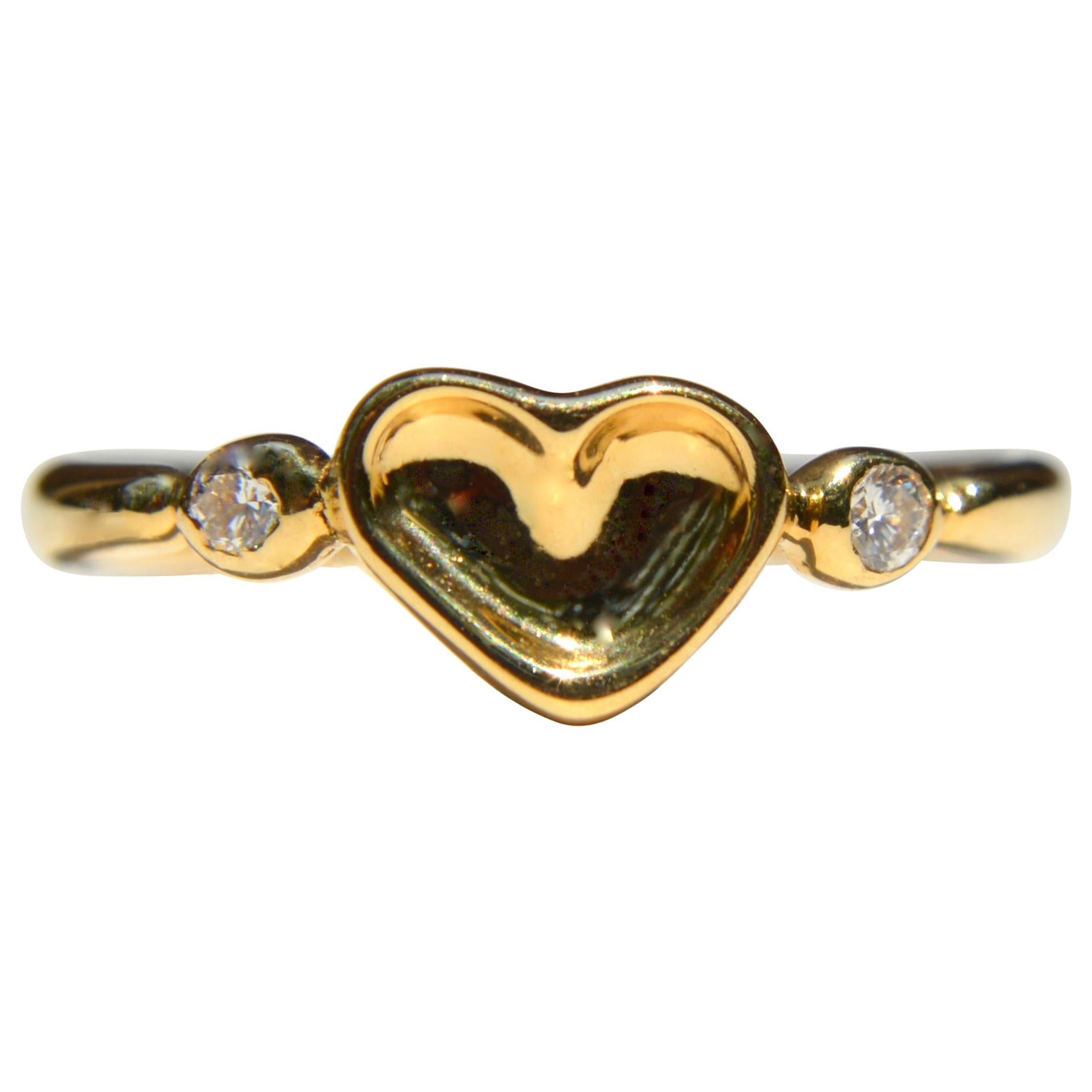 Vintage Elsa Peretti for Tiffany & Co. 18 Karat Gold Diamond Heart Ring For Sale