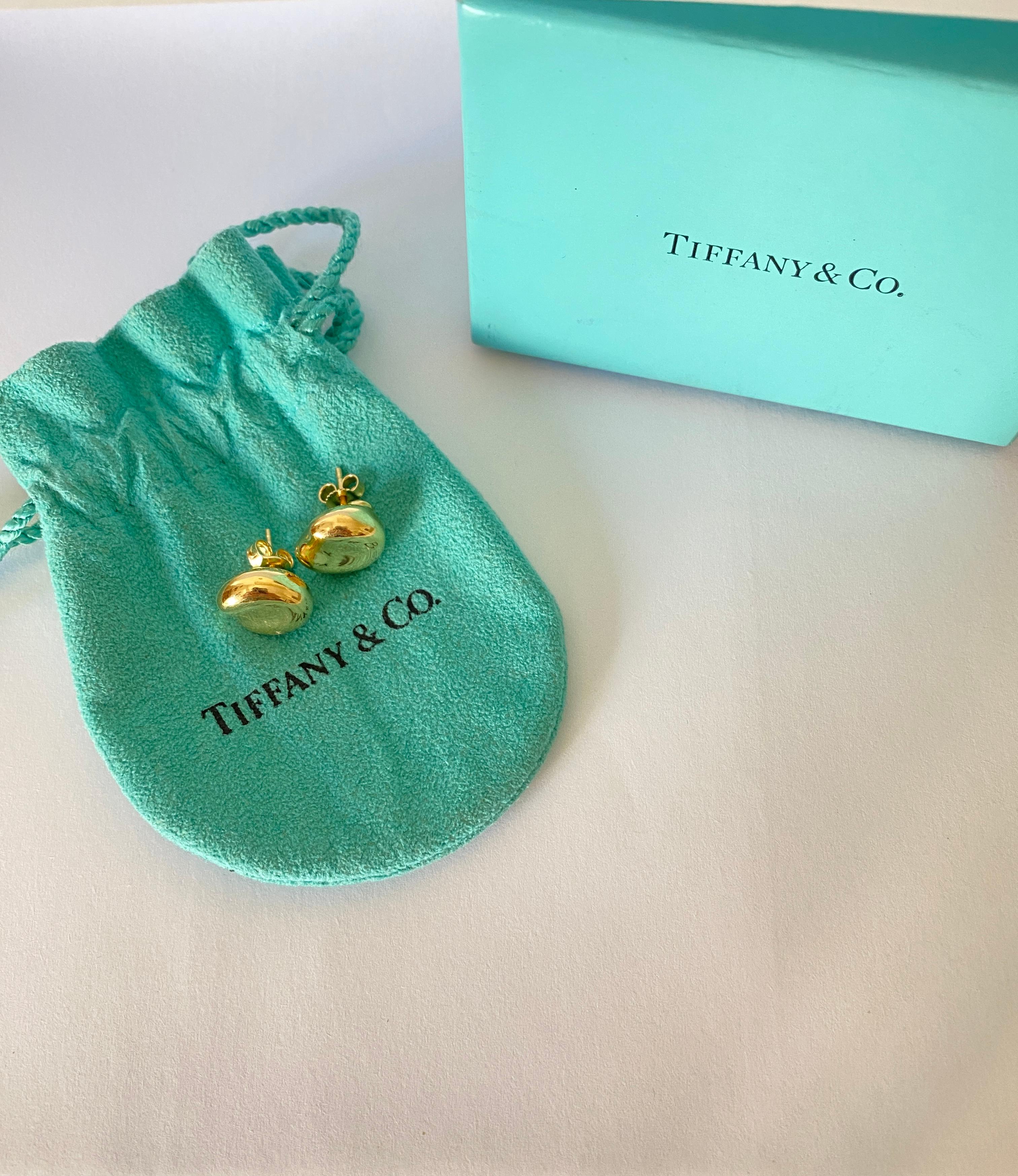 Vintage Elsa Peretti for Tiffany & Co. 18k Yellow Gold Bean Stud Earrings 12